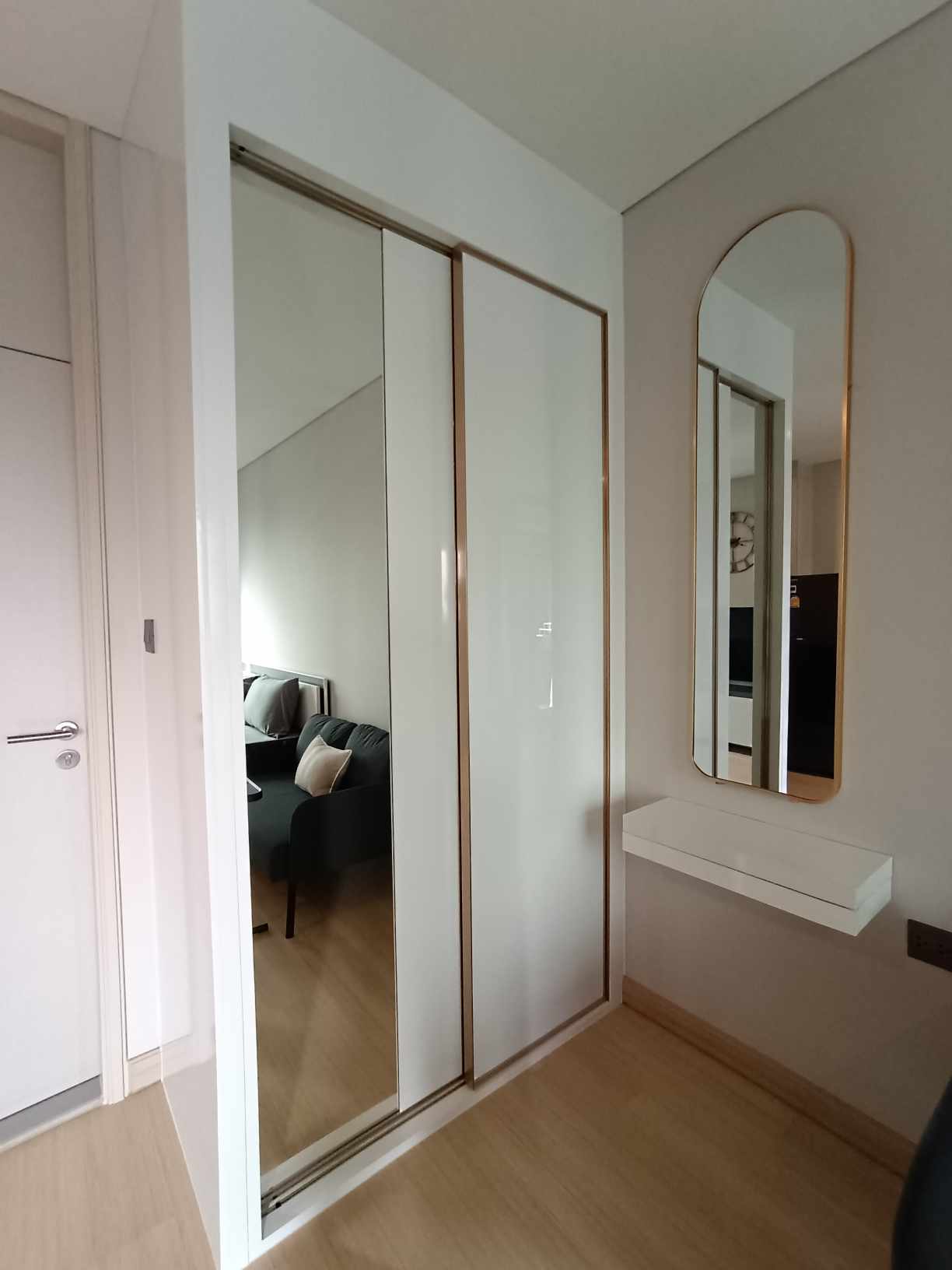 ให้เช่าคอนโด Lumpini Park Phahon 32 (ลุมพินี พาร์ค พหล 32) ห้องใหม่ปล่อยเช่า เจ้าของแต่งเหมือนอยู่เอง ชั้นสูง วิวเมืองดีงาม