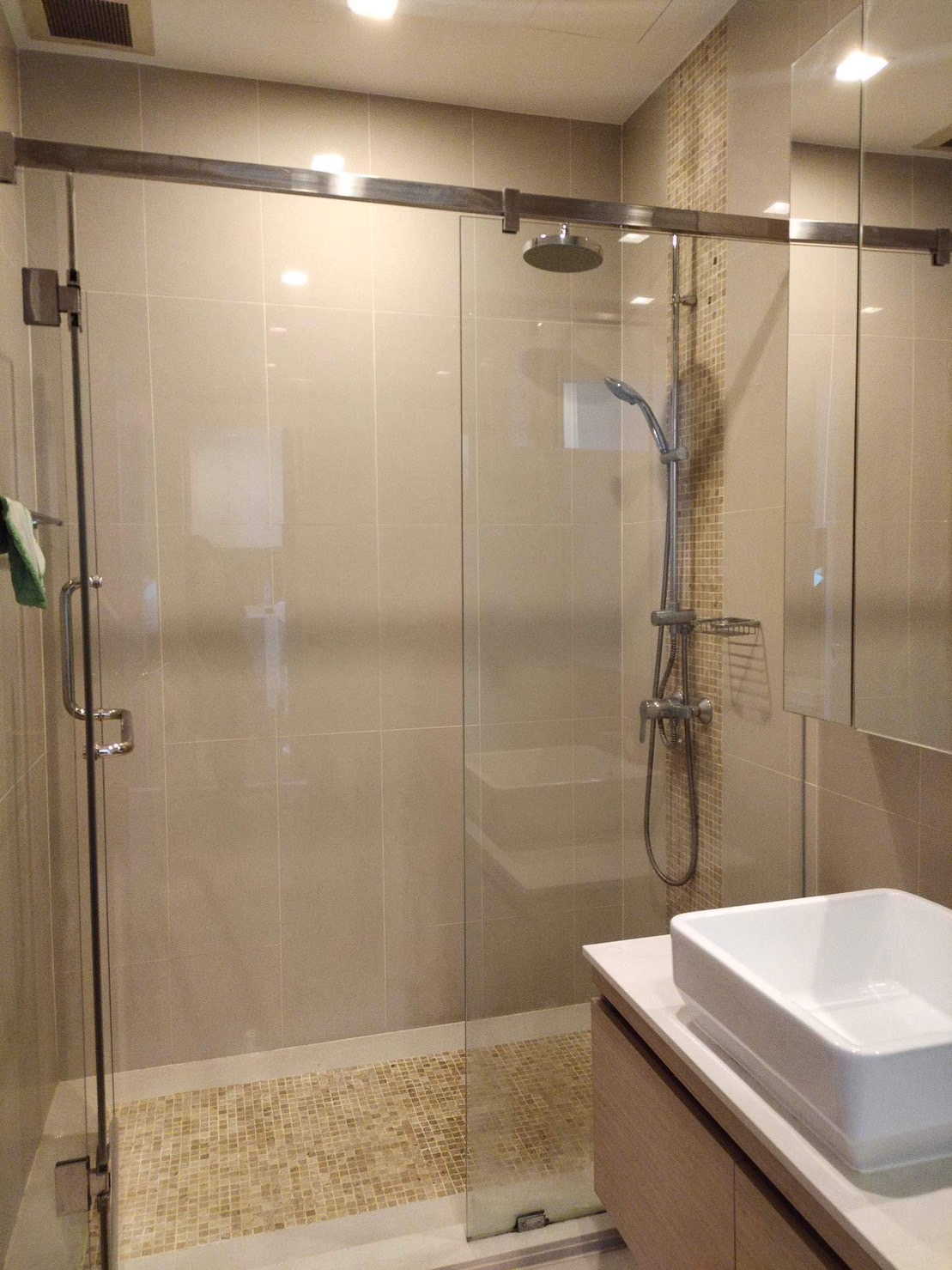 ขาย / เช่า คอนโด Q Asoke (คิว อโศก) 1 ห้องนอน 1 ห้องน้ำ ขนาด 37 ตรม ชั้น 10 ห้อง 1678/25 ห้องตกแต่งครบพร้อมอยุ่ ราคาเช่า 22000 บาท