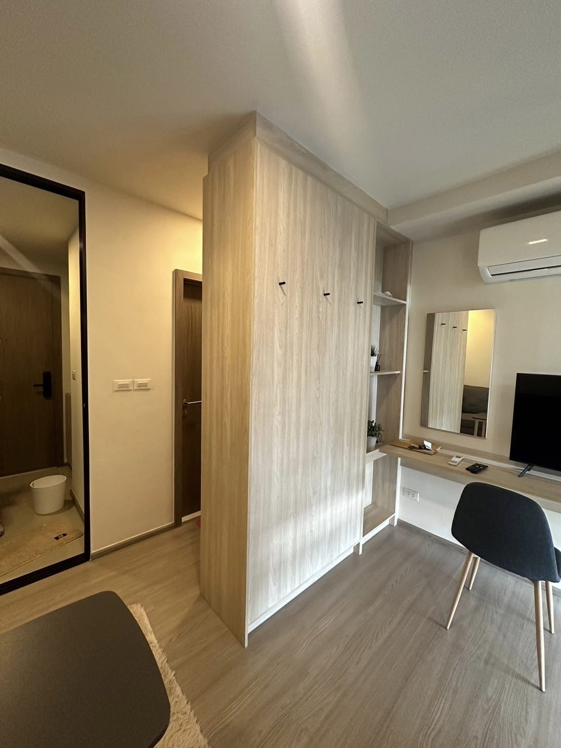 ให้เช่าคอนโด The Muve Bangkhae - เดอะ มูฟ บางแค 1 ห้องนอน 1 ห้องน้ำ ห้องแบบ studio ขนาด 26 ตรม. กั้นห้องครัว พร้อมเฟอร์ เครื่องใช้ไฟฟ้า