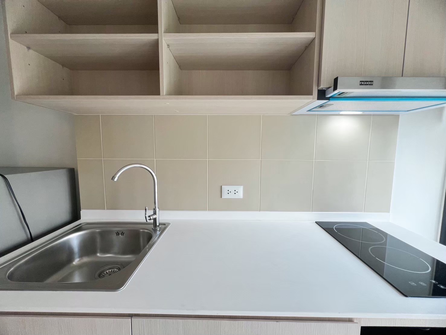 ให้เช่าคอนโด ชีวาทัย ฮอลล์มาร์ค ลาดพร้าว–โชคชัย 4 เฟส 2 / For Rent Chewathai Hallmark Ladprao–Chokchai 4 Phase 2 (English below)