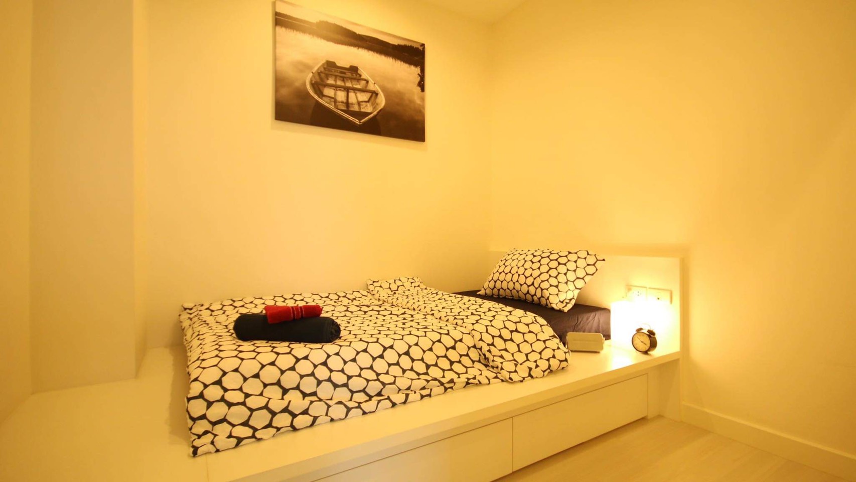 ให้เช่าคอนโด 2 นอน 2 น้ำ 18000 / เดือน โคงการ The Room Ratchada - Ladprao (เดอะ รูม รัชดา-ลาดพร้าว ) 2 ห้องนอน 2 ห้องน้ำ