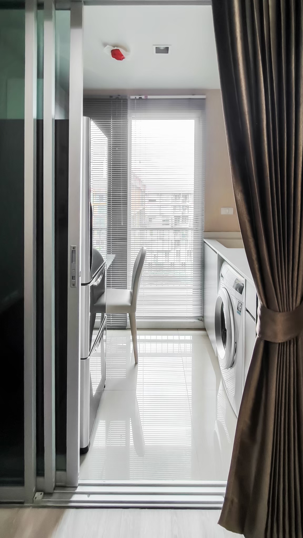 ขายคอนโดต่ำกว่าราคาตลาด!! Metro Luxe พระราม 4 💥 ขายเพียง 3.2 ล้านบาท (ราคาประเมิน 4.1 ล้าน!)