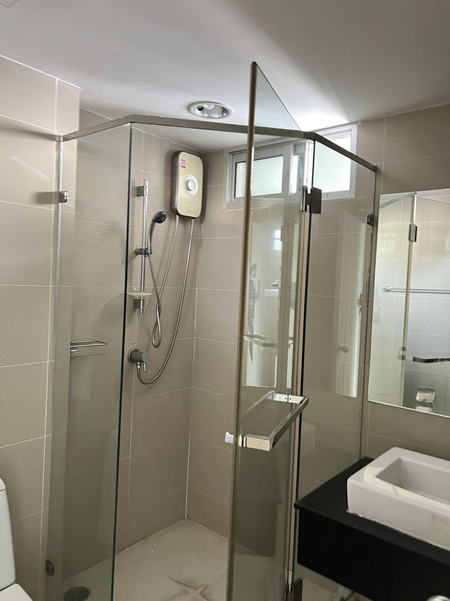 ให้เช่า / ขายคอนโด เบ็ล แกรนด์ พระราม 9 / For Sale Belle Grand Rama 9 (English below)