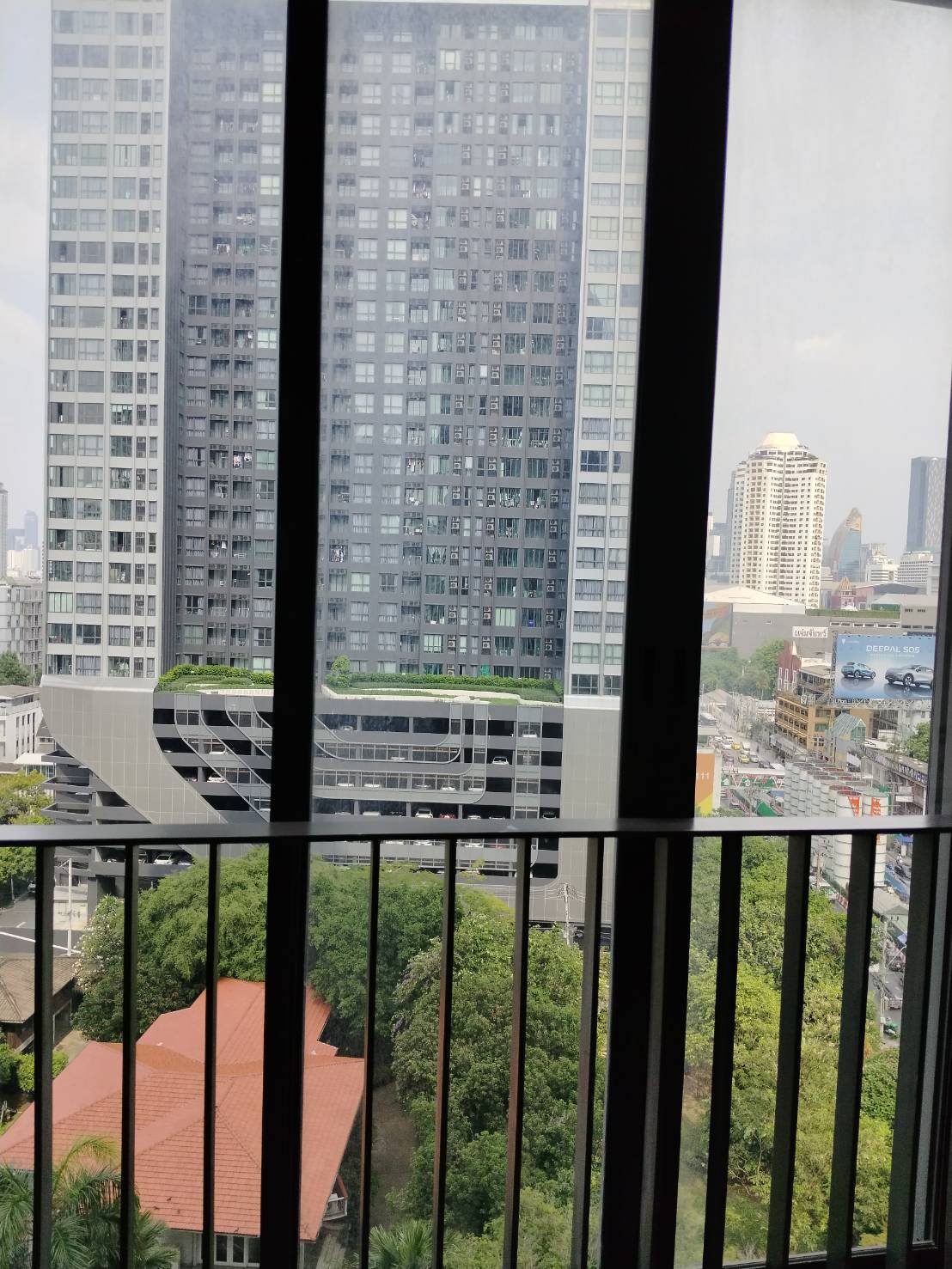 ðĒ āđāļŦāđāđāļāđāļē āļāļāļāđāļ āđāļāļāļĩāđāļ āļāļīāļ§ āļĢāļēāļāđāļāļ§āļĩ (Ideo Q Ratchathewi) āļŦāđāļāļāļŠāļ§āļĒ āļāļģāđāļĨāđāļāļāļĨāļēāļāđāļĄāļ·āļāļ āļāļĢāđāļāļĄāđāļāđāļēāļāļĒāļđāđāļāļąāļāļāļĩ āļĢāļĩāļāļāļāļāļāđāļāļāļŦāļĨāļļāļ!