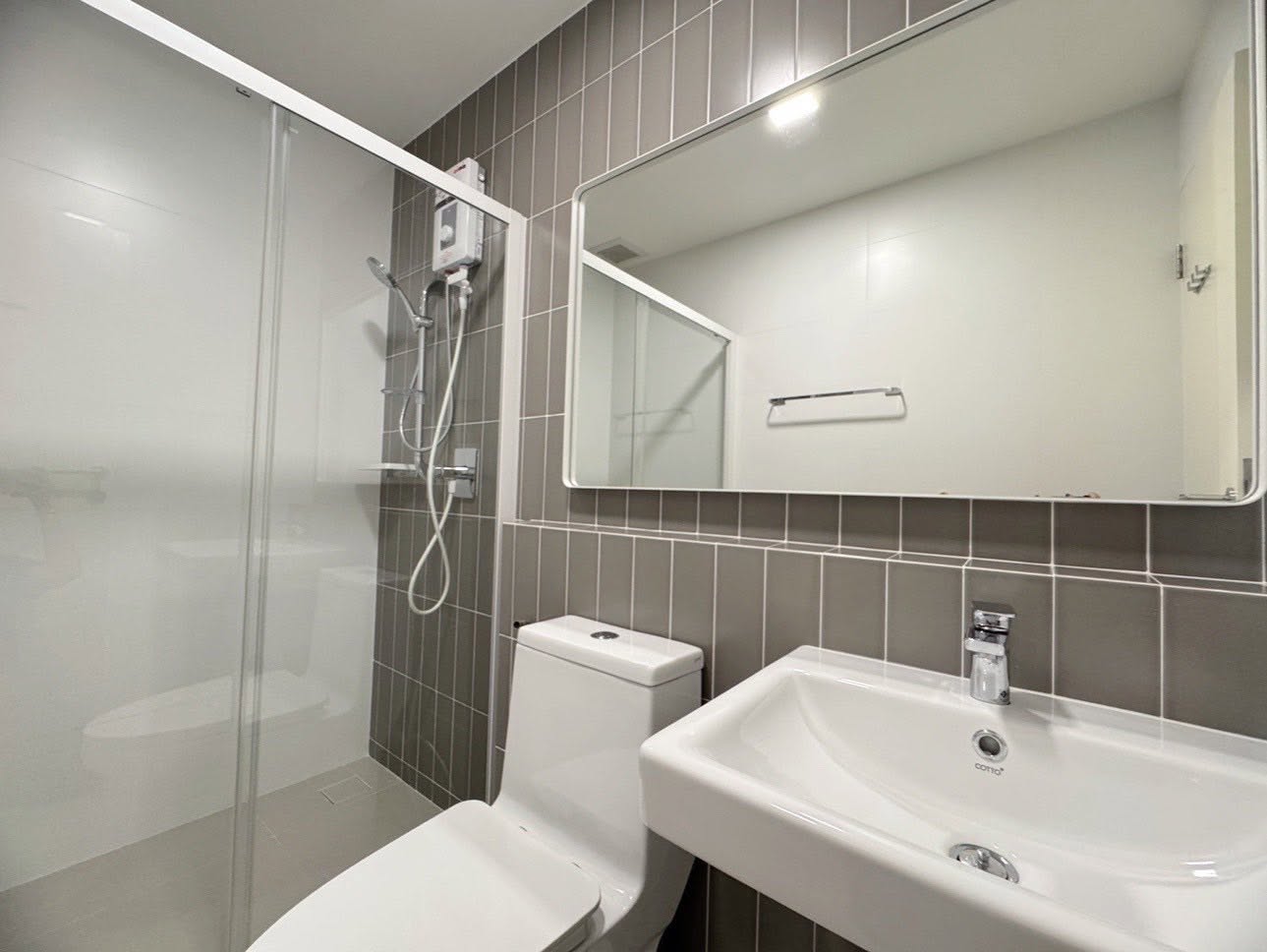 🏡 ให้เช่าทาวน์โฮม Indy 2 บางนา – รามคำแหง 2 บ้านใหม่ ไม่เคยเข้าอยู่ แต่งครบ พร้อมเข้าอยู่ทันที