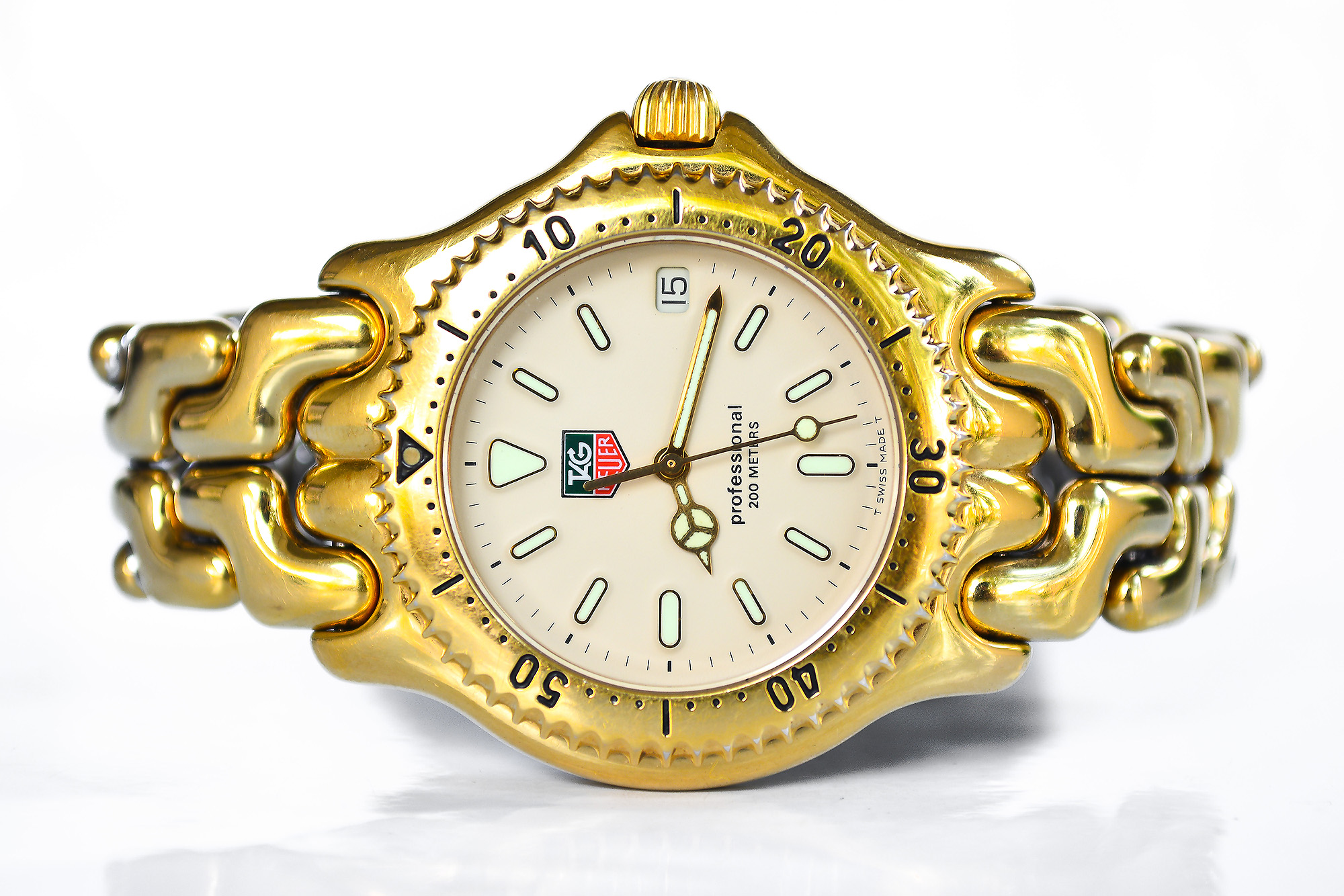 Tag Heuer ก้างปลา King size Quartz เรือนทอง (Sold)