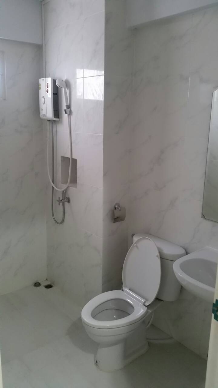 ให้เช่า LOFT Boutique Apartment : ใหม่เอี่ยม ถ.ลาดพร้าว ซอย 8 ราคา 10000 / เดือน พิเศษโปรเดือนตุลาคมราคาเพียง 80000 บาท