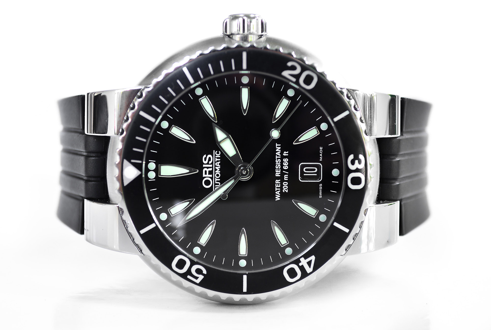 Oris TT1 Auto Diver 200 M Black Dial (Sold)