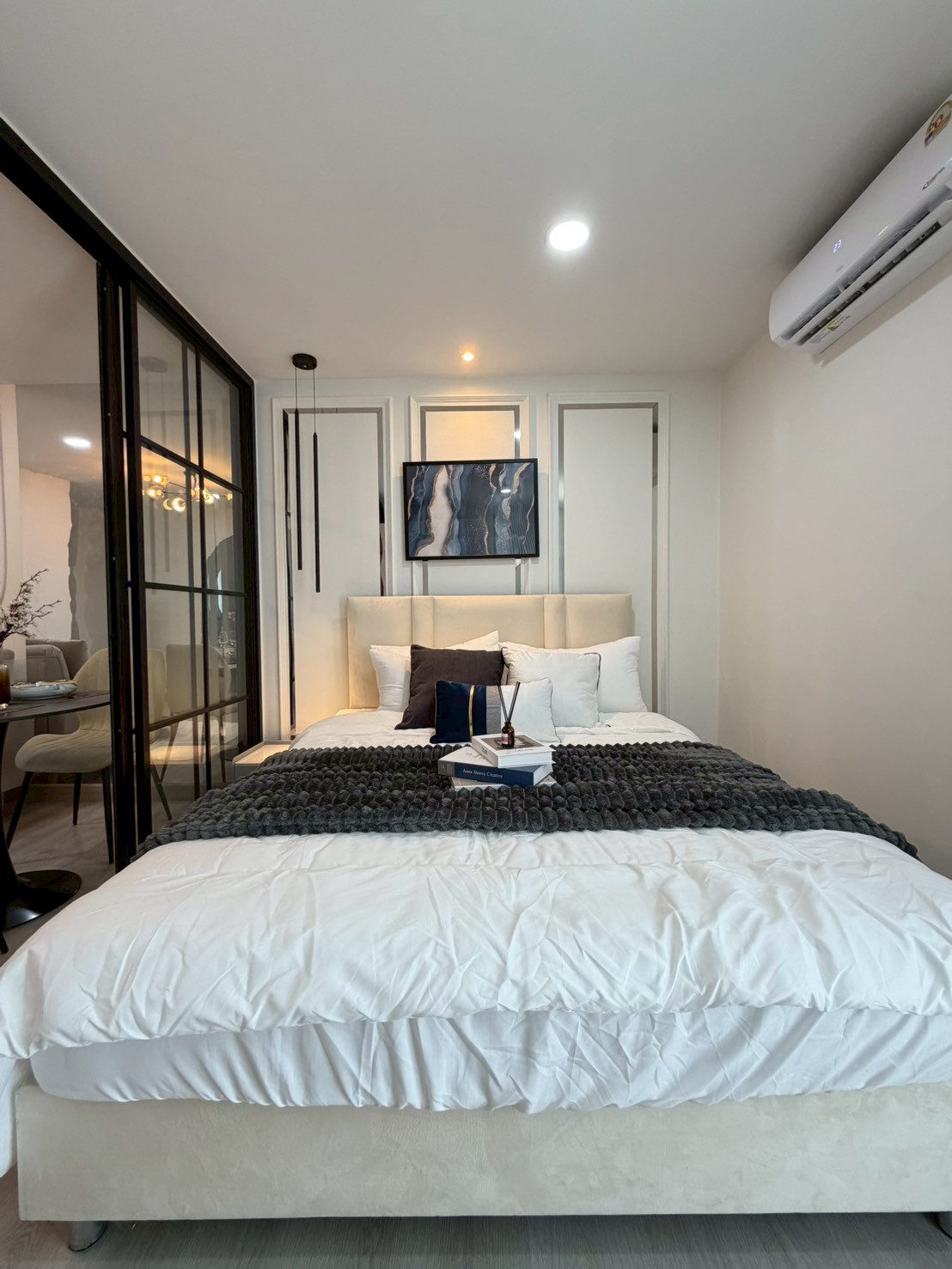 ขายคอนโด รีเจ้นท์โฮม 5 รัชดา 19 / For Sale Regent Home 5 Ratchada 19 (English below)