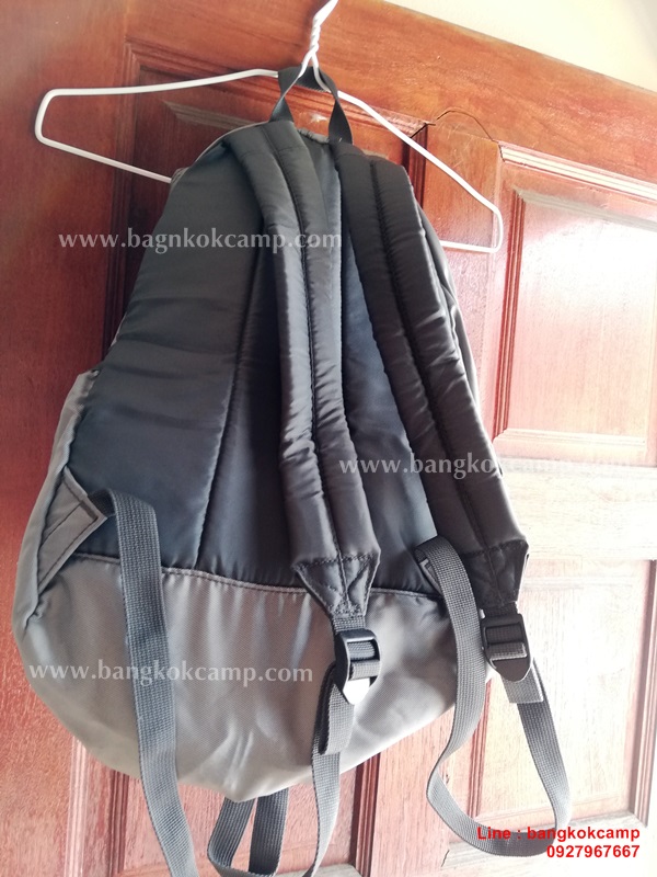 กระเป๋าเป้ผ้าคอดูร่า CORDURA เหมือนใหม่ สภาพดี ขนาดกระทัดรัด พร้อมใช้