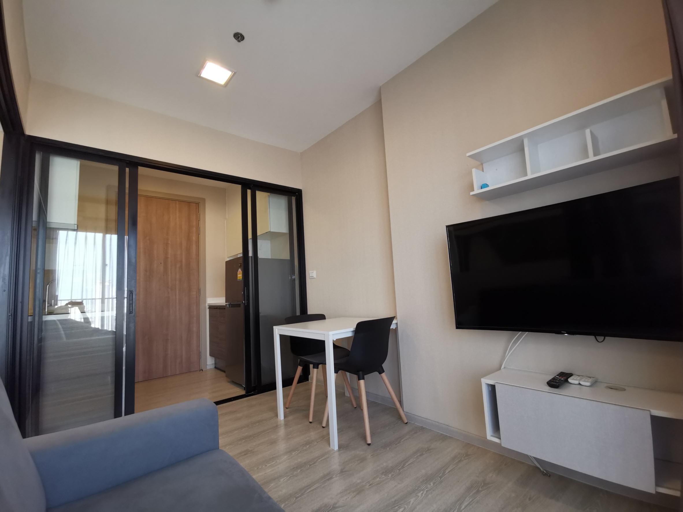 ให้เช่าคอนโด Condolette Midst Rama 9 (คอนโดเลต มิสท์ พระราม 9) 1 ห้องนอน 1 ห้องน้ำ ขนาด 28.23 ตรม ชั้น 25 ห้องแต่งครบพร้อมอยู่