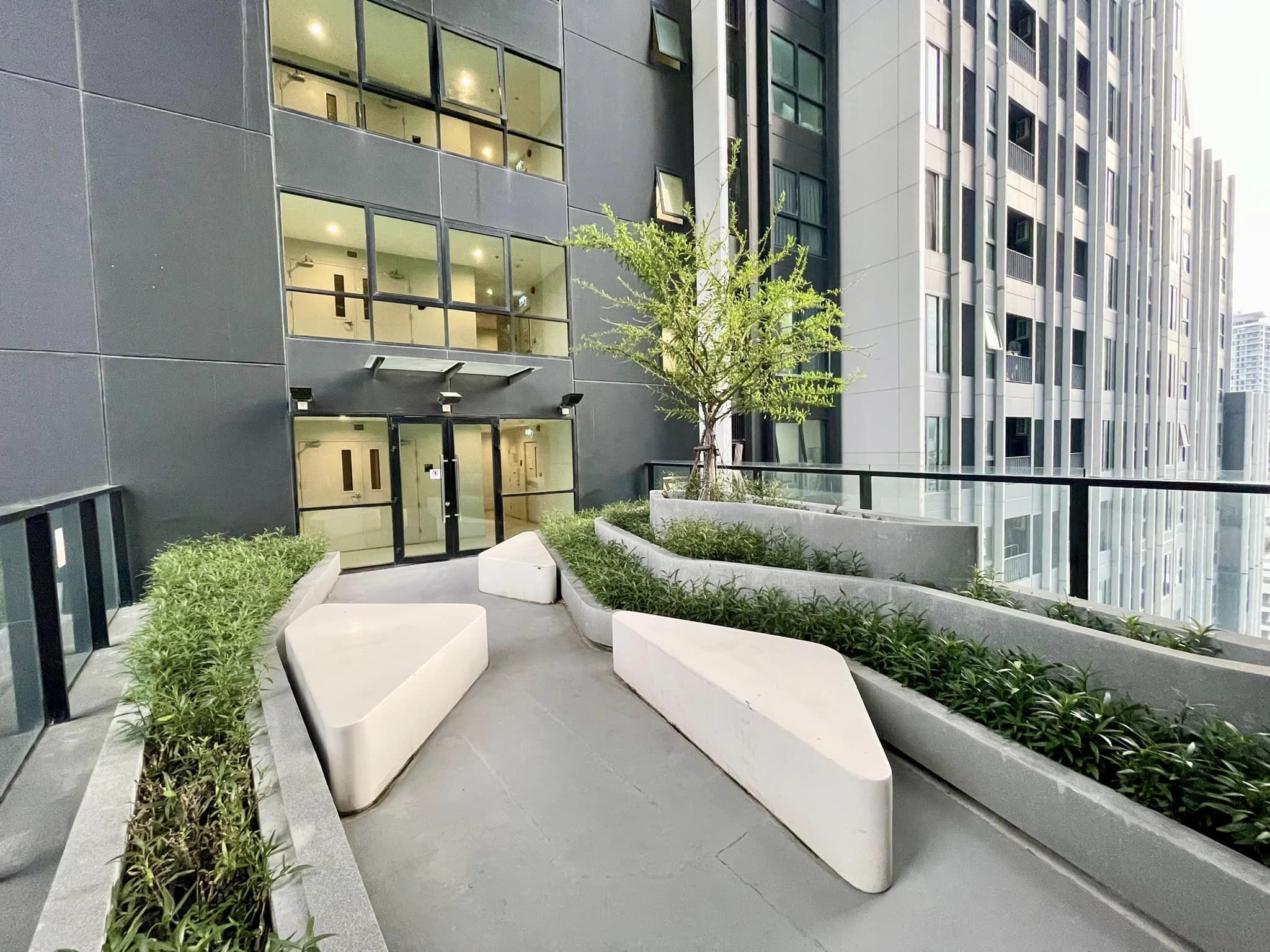 ให้เช่า Ideo Q จุฬาฯ-สามย่าน ห้องสวย แต่งครบ วิวสระว่ายน้ำ 18,000บาท ห้อง660/499 ชั้น 12 ขนาด 22ตร.ม. สตูดิโอ