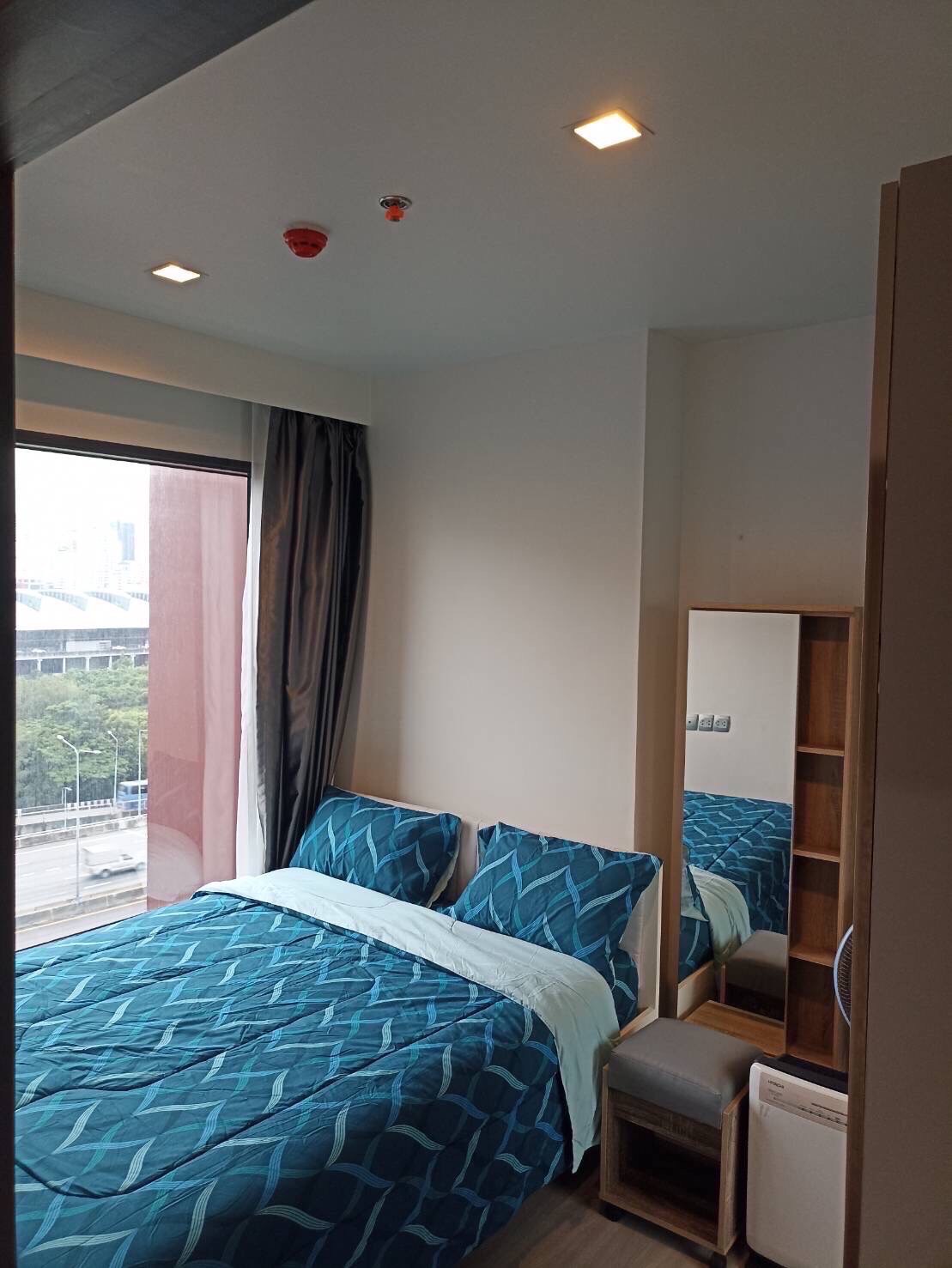 ให้เช่าคอนโด ไลฟ์ อโศก ไฮป์ / For Rent Life Asoke Hype (English below)