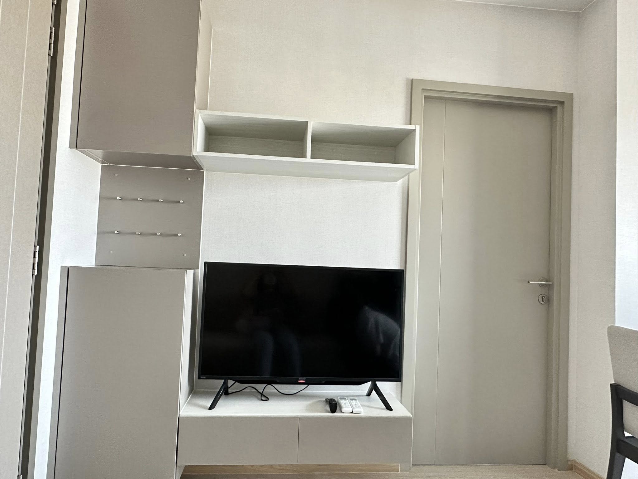 ðĄâĻ āļāļēāļĒāļāļāļāđāļ āļāļĢāđāļāļĄāļāļđāđāđāļāđāļēāđāļŦāļĄāļēāļ°āļŠāļģāļŦāļĢāļąāļāļāļąāļāļĨāļāļāļļāļ āđāļāļāļ° āđāļāļĢāđāļ§āļāļĩāđ āļāđāļēāļāļĢāļ° āļāļīāļāđāļāļāļĢāđāđāļāļāļāđ / The Privacy Thaphra Interchange âĻ