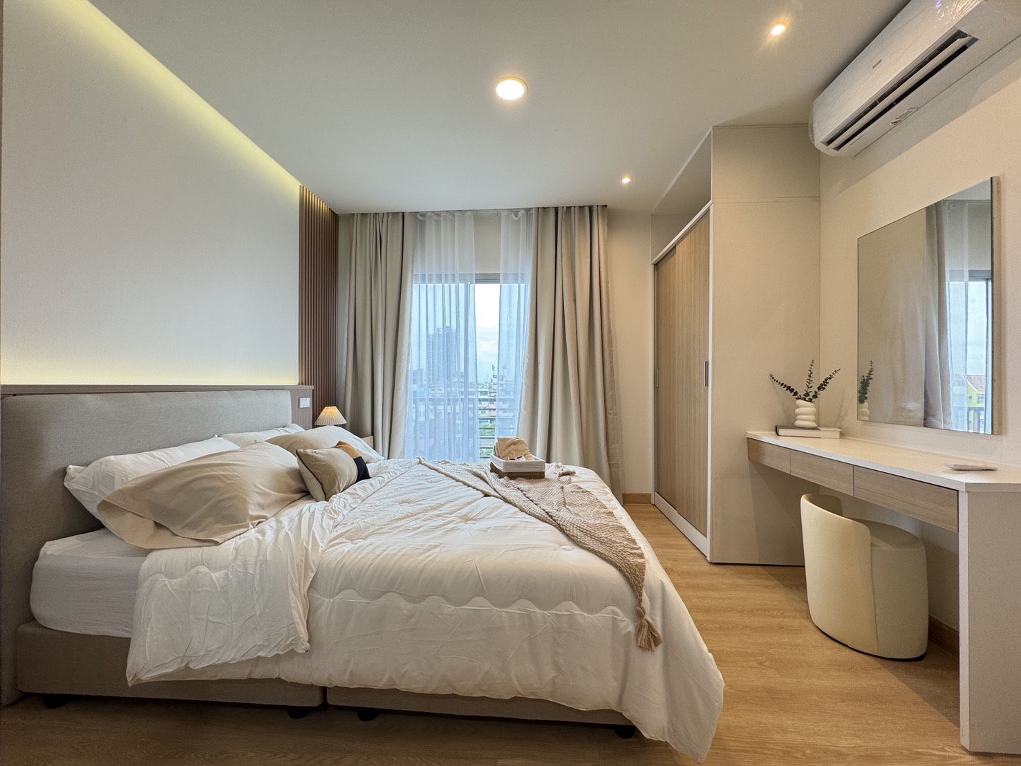 ขายด่วน คอนโด เดอะซี้ด สาทร–ตากสิน / For Sale The Seed Sathorn–Taksin