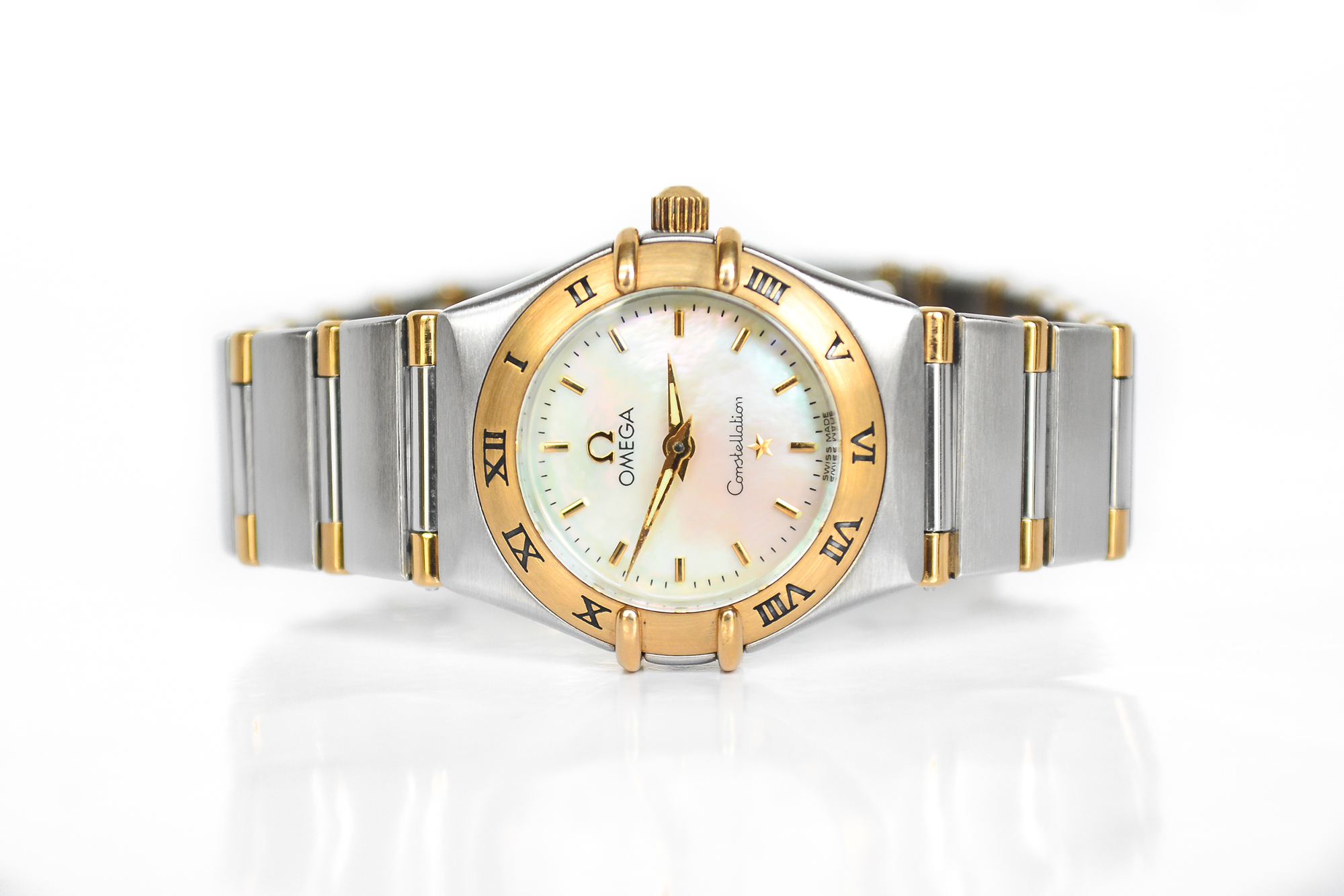 Omega Constellation Mini Lady สองกษัตริย์ 18K หน้ามุกขาว