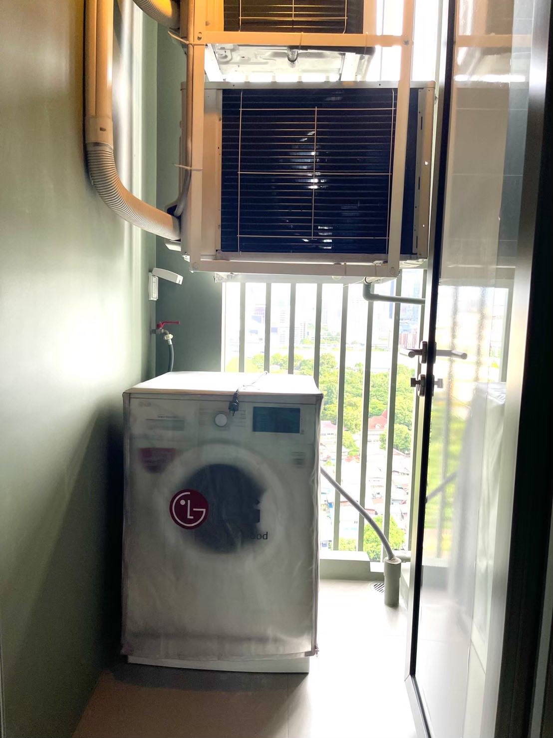 ðĄâĻ āđāļŦāđāđāļāđāļēāļāļāļāđāļāļŠāļļāļāļŦāļĢāļđ āđāļāļāļĨāļēāļāļĢāļēāļāđāļāļ§āļĩâž āļĨāļīāļāļāđāļŠāđāļ§āļāļāļąāļ§ â āđāļāļĨāđ BTS āļĢāļēāļāđāļāļ§āļĩāđāļāļĩāļĒāļ 350 āļĄ.