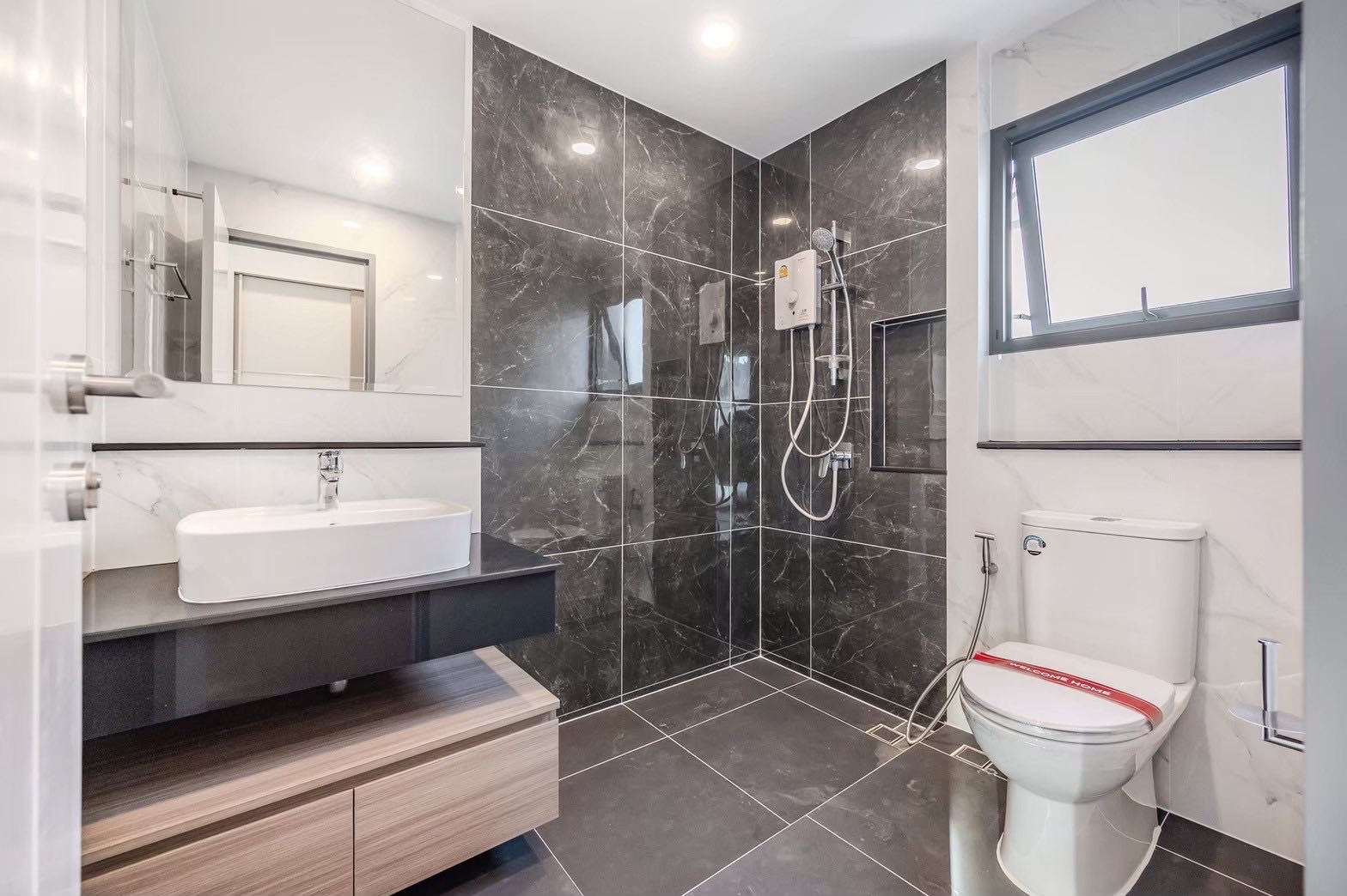 ให้เช่าบ้านเดี่ยว หมู่บ้าน เดอะซิตี้ บางนา / For Rent The City Bangna (English below)