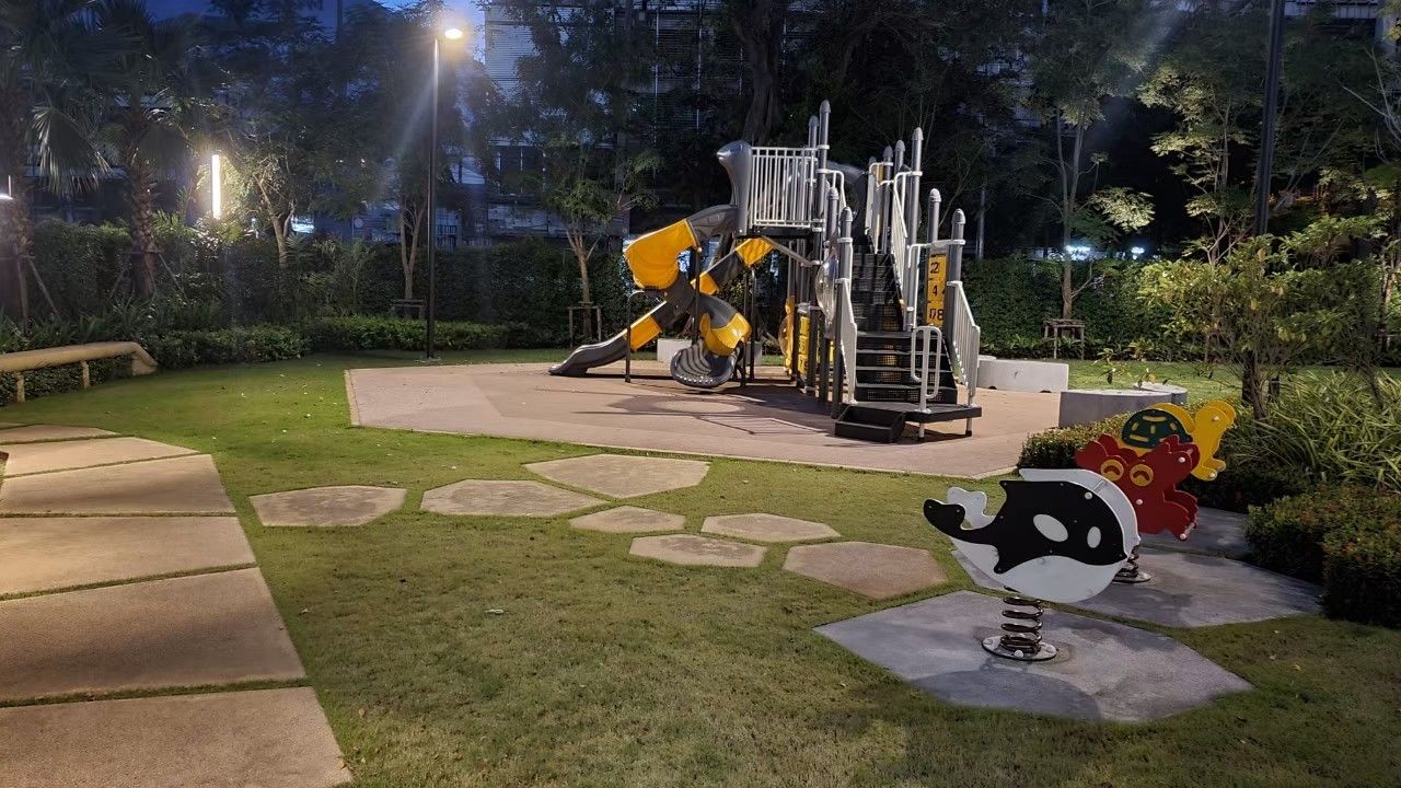 ให้เช่าร้านค้า Shop ที่หน้า lobby คอนโดศุภาลัย พรีเมียร์ เจริญนคร Supalai Premier Charoen Nakhon ห้องเลขที่ 198/1 (แบบ Money Maker) 32 ตรม.