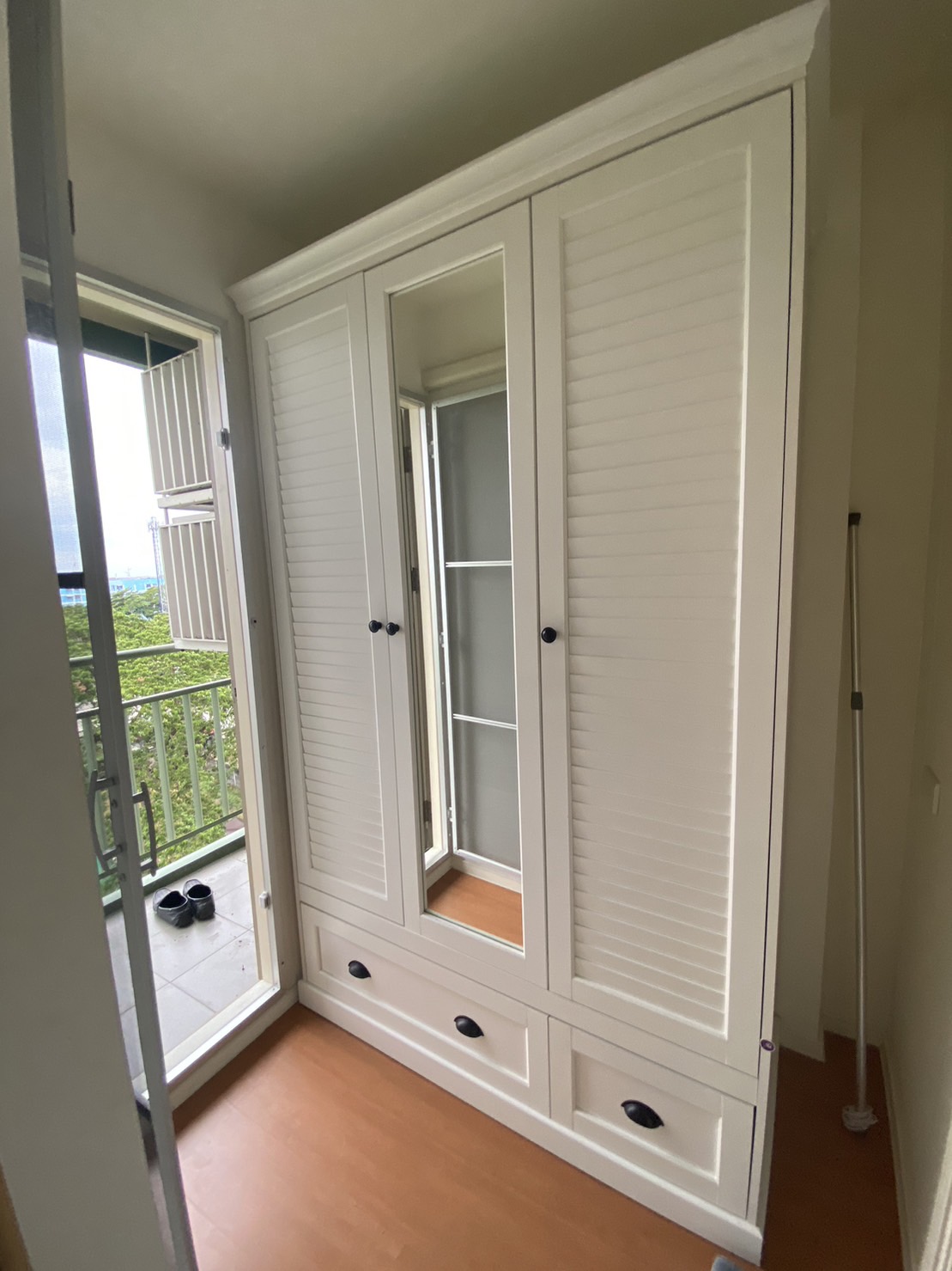 ขายขาดทุน / เช่าต่ำกว่าราคาตลาด คอนโด ลุมพินี มิกซ์ เทพารักษ์-ศรีนครินทร Lumpini Mixx Thepharak - Srinakarin 2 ห้องนอน