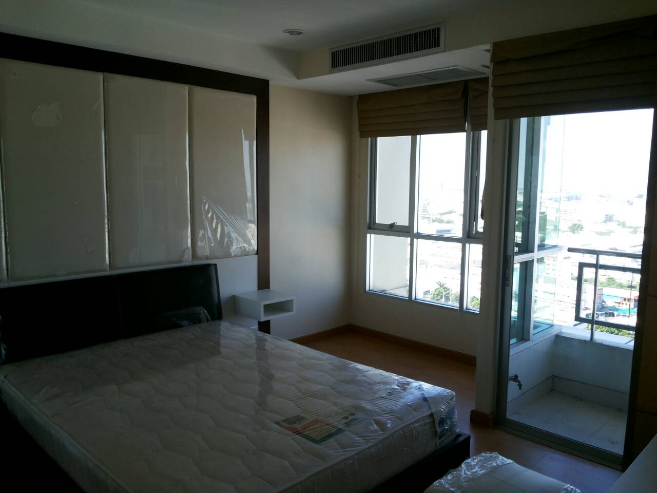 The Inspire Place ABAC Rama 9 Condominium (คอนโด ดิ อินสไปร์ เพลส เอแบค พระรามเก้า (รามคำแหง 24) ) ให้เช่า