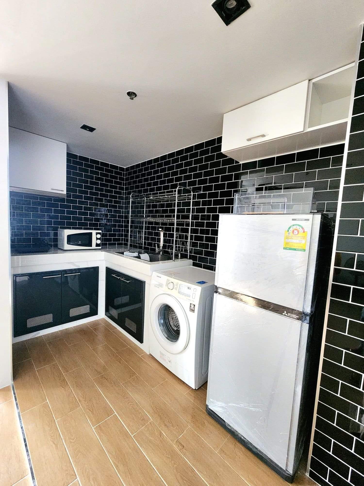 ให้เช่าคอนโด The Star Estate @ Rama 3 (เดอะ สตาร์ เอสเตท แอท พระราม 3) 1 ห้องน้ำ 1 ห้องนอน พร้อมห้องครัว ชั้น 17 (วิวแม่น้ำเจ้าพระยา ไม่มีตึกบัง)