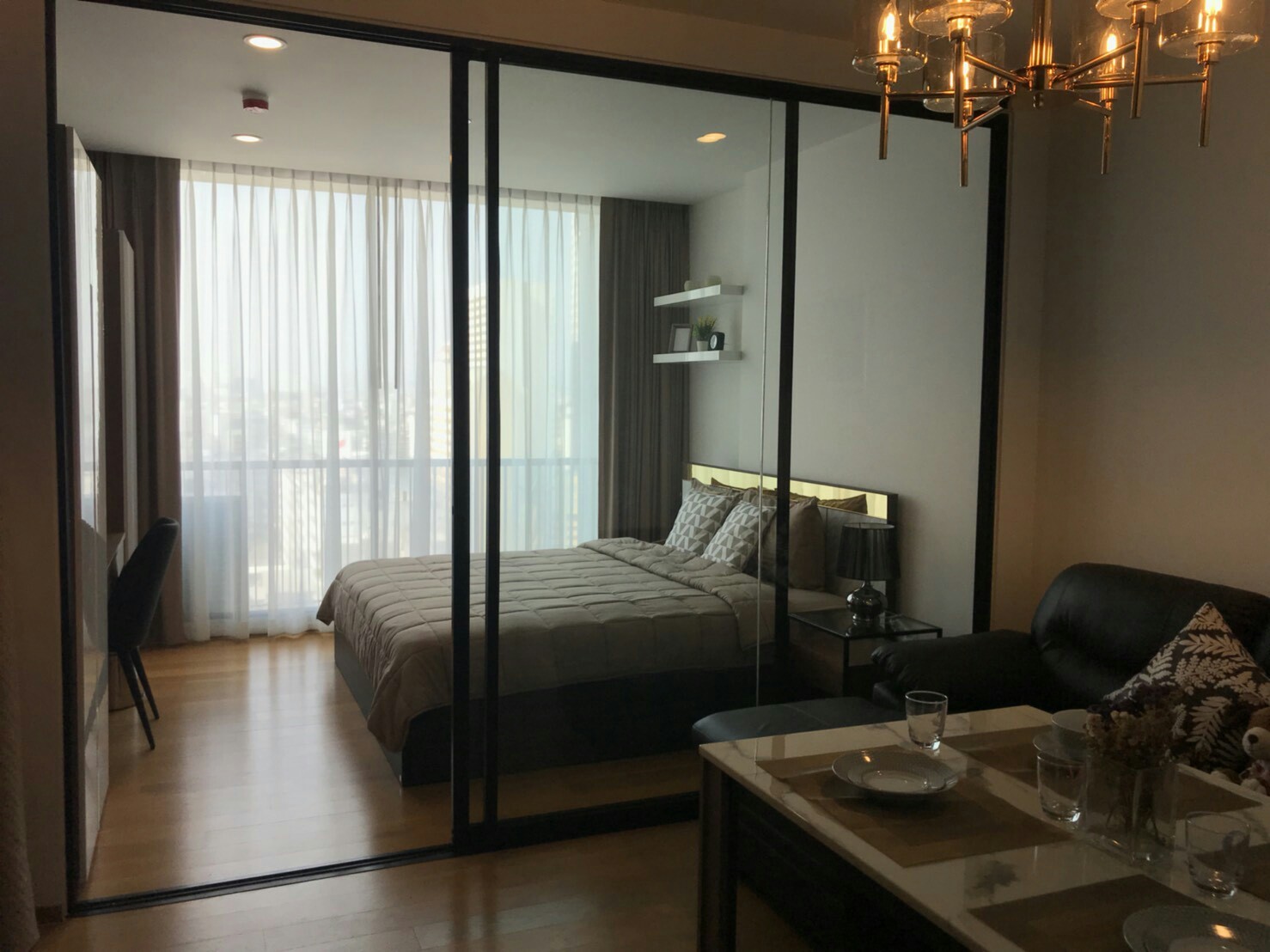 ให้เช่าคอนโด Noble Revo Silom (โนเบิล รีโว สีลม) 1 ห้องนอน 1 ห้องน้ำ