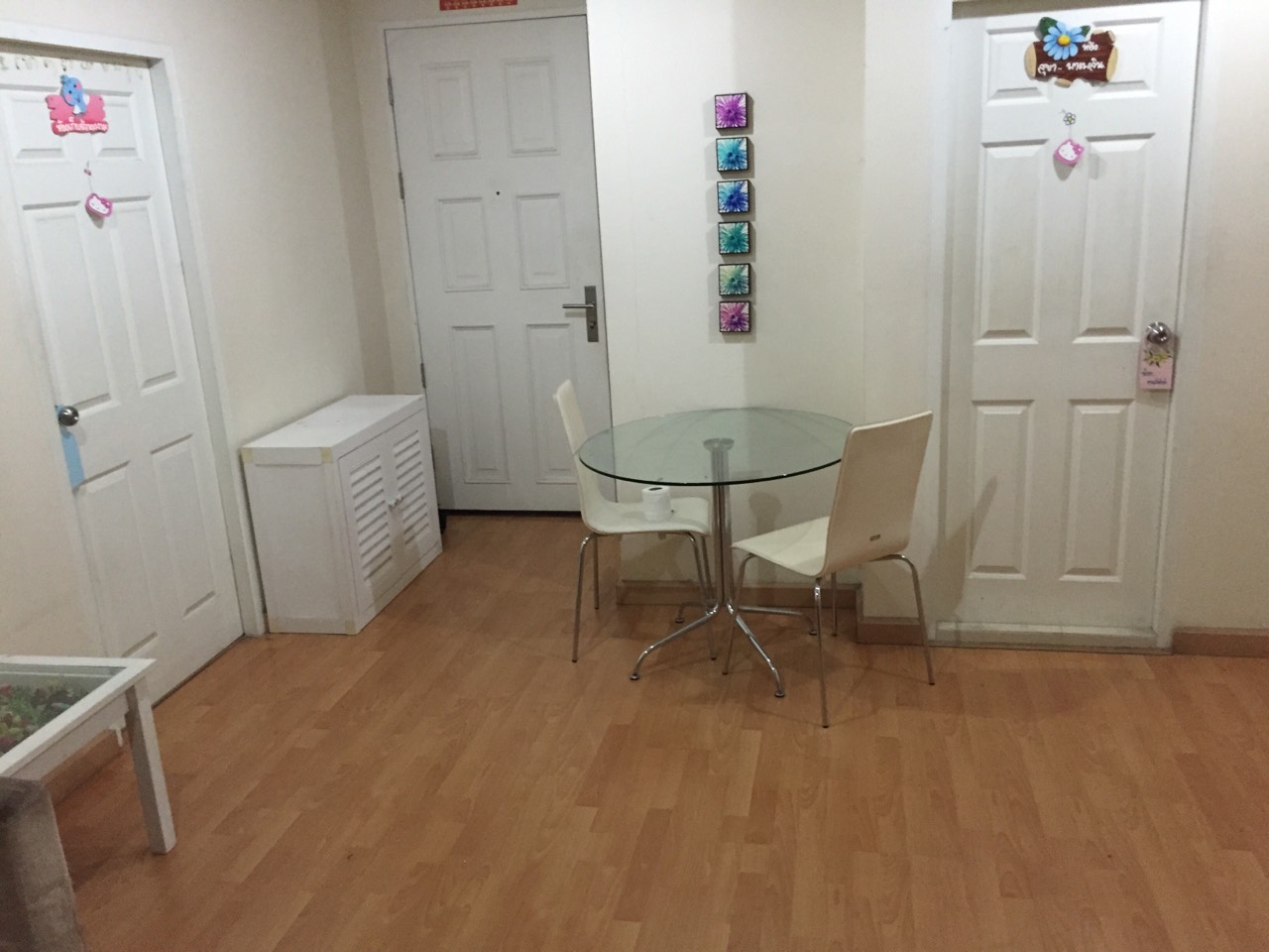 ขายถูกคอนโด Life @ Phahon18 ( ไลฟ์ แอท พหลฯ18 )(พหลโยธิน 18) แบบ 2 ห้องนอน 2 ห้องน้ำ ราคา 5.2 ล้าน ฟรีโอน พื้นที่ 62 ตร.ม ชั้น 2 (ห้อง19) ห้องมุม ทิศตะวันออก พร้อมเฟอร์