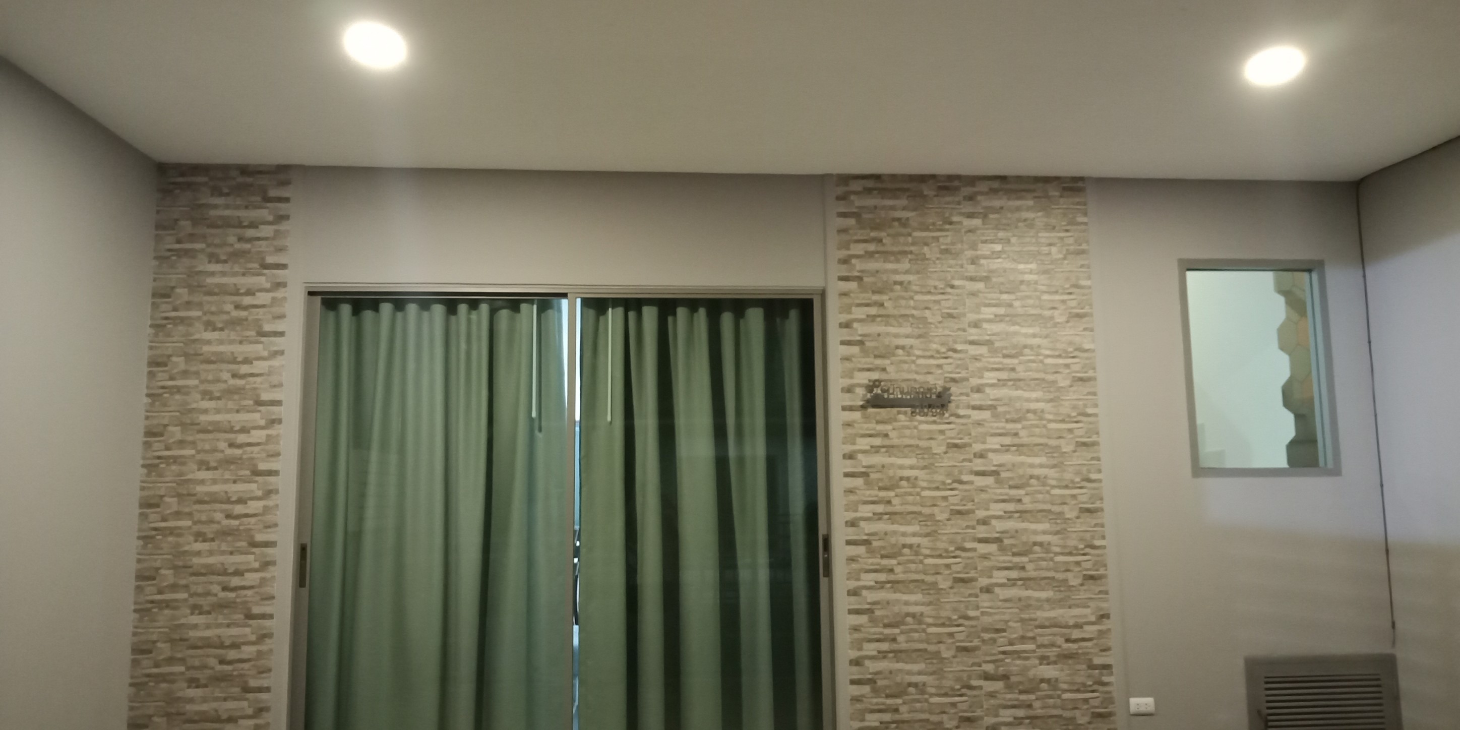 ขาย / เช่า ทาวน์โฮม 2 ชั้น โครงการทาวน์โฮม เดอะ เมทโทร พระราม 9-กรุงเทพกรีฑา