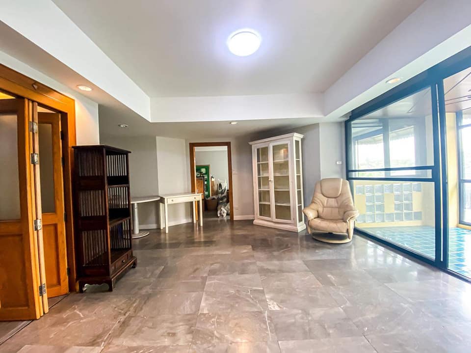 ขายถูก คอนโดใจกลางเมือง ทำเลทอง Sathorn Condo Place (สาธร คอนโด เพลส) รายละเอียดของห้อง 2 ห้องนอน 2 ห้องน้ำ
