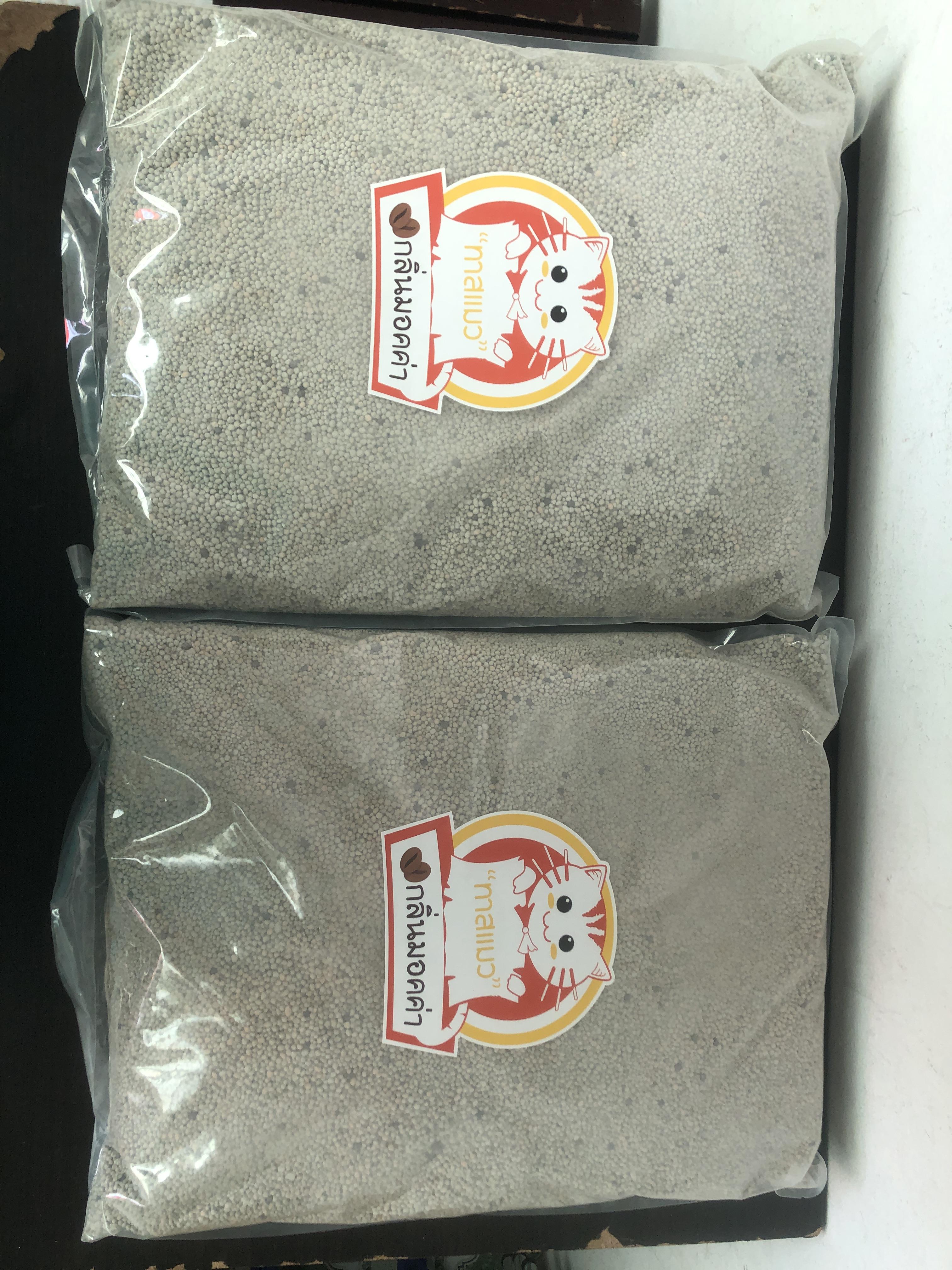 ทรายแมว เบนโทไนท์ ทาสแมว กลิ่นมอคค่า 2 ถุง16kg.