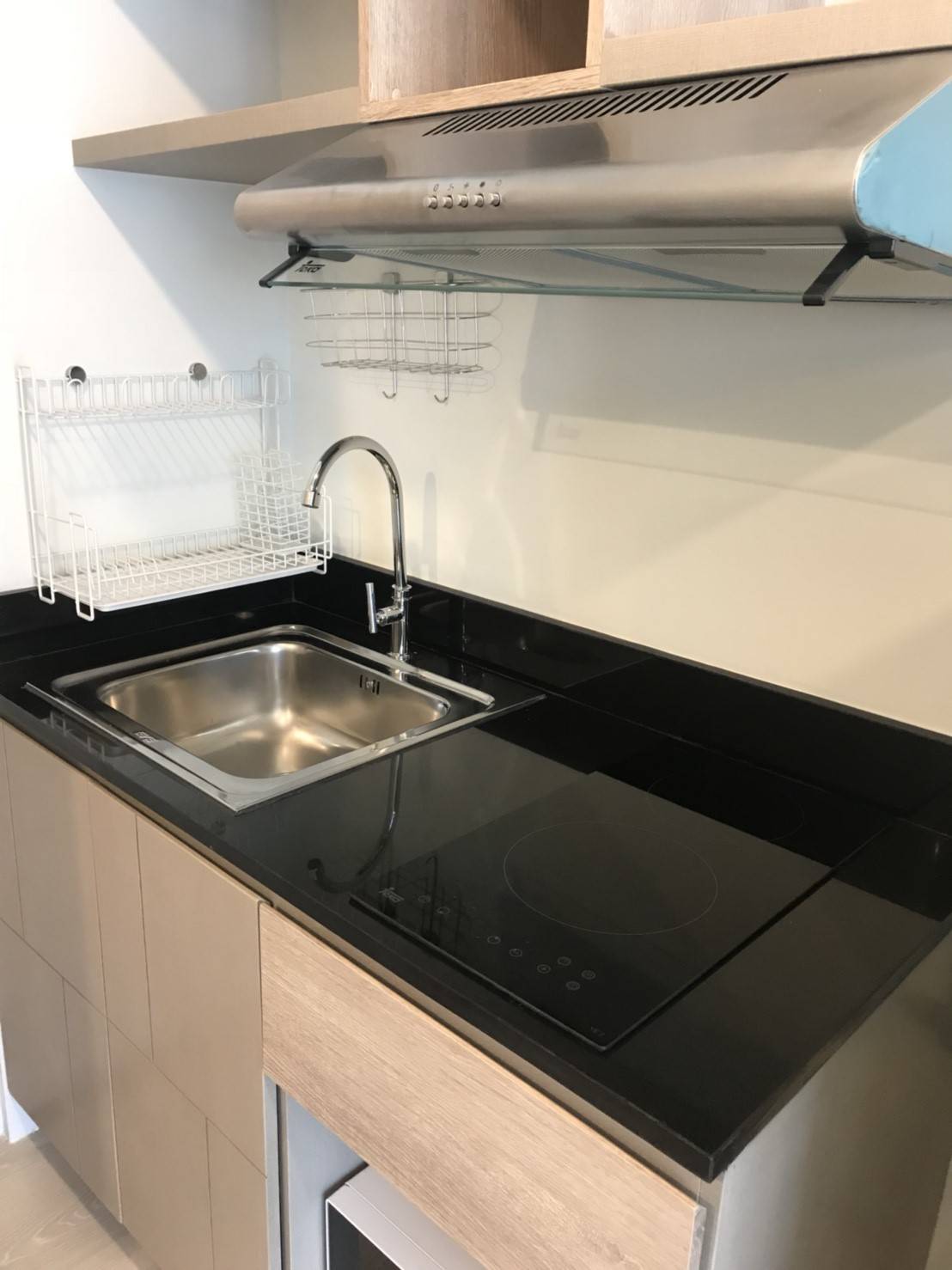 ขายพร้อมผู้เช่า สัญญาเช่า 1 ปี คอนโด ดิ เอ๊กเซล อุดมสุข 29 ( ดิ เอ็กเซล อุดมสุข The Excel Udomsuk Sukhumvit 103 ) ห้อง 1 ห้องนอน