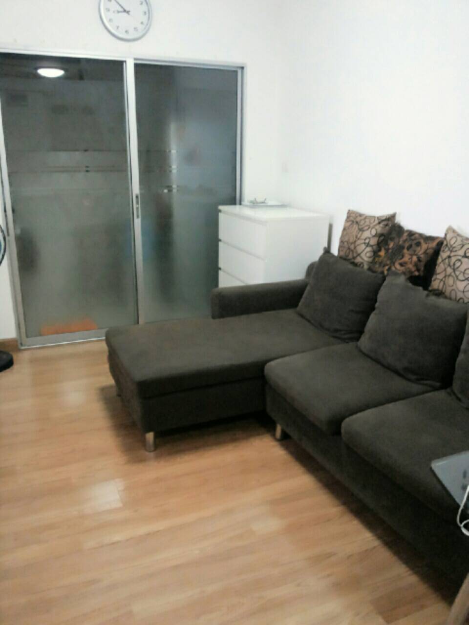 ขาย คอนโด City Home Ratchada ( ซิตี้ โฮม รัชดา (รัชดาภิเษก 10) ขนาด 1 ห้องนอน1 ห้องน้ำ ห้องมุมอยู่ริมสุด พื้นที่ 37 ตร.ม ชั้น 7 Vanda 1 พร้อมเฟอร์นิเจอร์ครบชุด