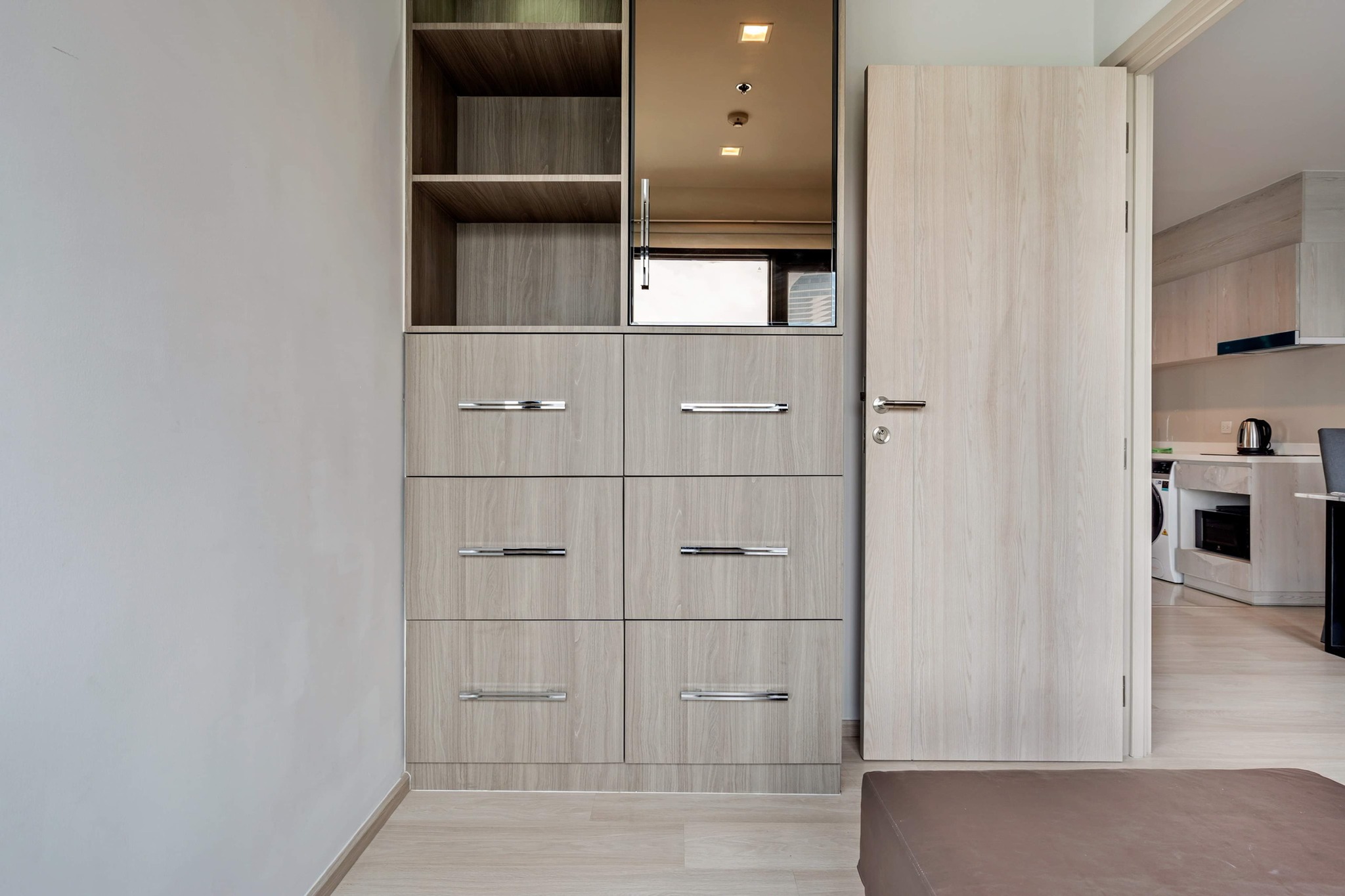 🏡✨ ให้เช่าคอนโด Life One Wireless – 2 ห้องนอน ใจกลางวิทยุ‼ ใกล้ BTS เพลินจิต – Central Embassy