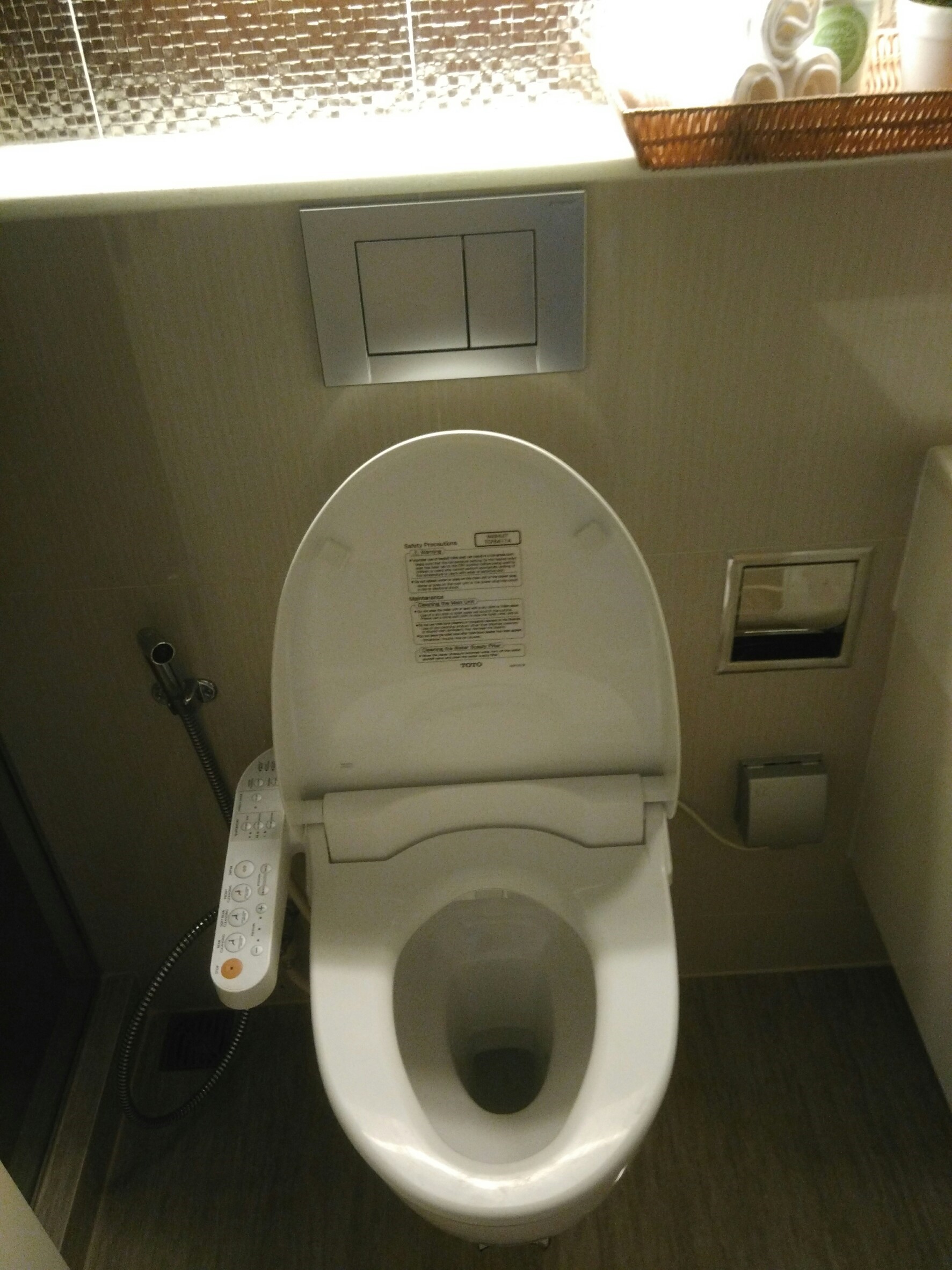 ขาย / เช่า คอนโด H Sukhumvit 43 (เอช สุขุมวิท 43) 1ห้องนอน 1 ห้องน้ำ 1ห้องรับแขก ห้องครัวในตัว พื้นที่ 40.92 ตร.ม ชั้น 9 ห้อง 99/53 วิวเมือง