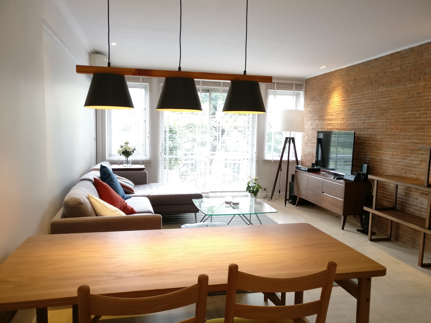 ให้เช่าคอนโด Raintree Villa (เรนทรี วิลล่า) 2 ห้องนอน 1 ห้องน้ำ ขนาด 75 ตรม ชั้น 4 อาคาร A ห้องมุม