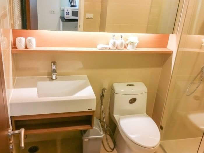 ขาย / เช่าคอนโด 15 Sukhumvit Residences (15 สุขุมวิท เรสซิเด็นท์) ห้องสตูดิโอ ขนาด 28.1 ตรม ชั้น 7 ห้องแต่งครบพร้อมอยู่