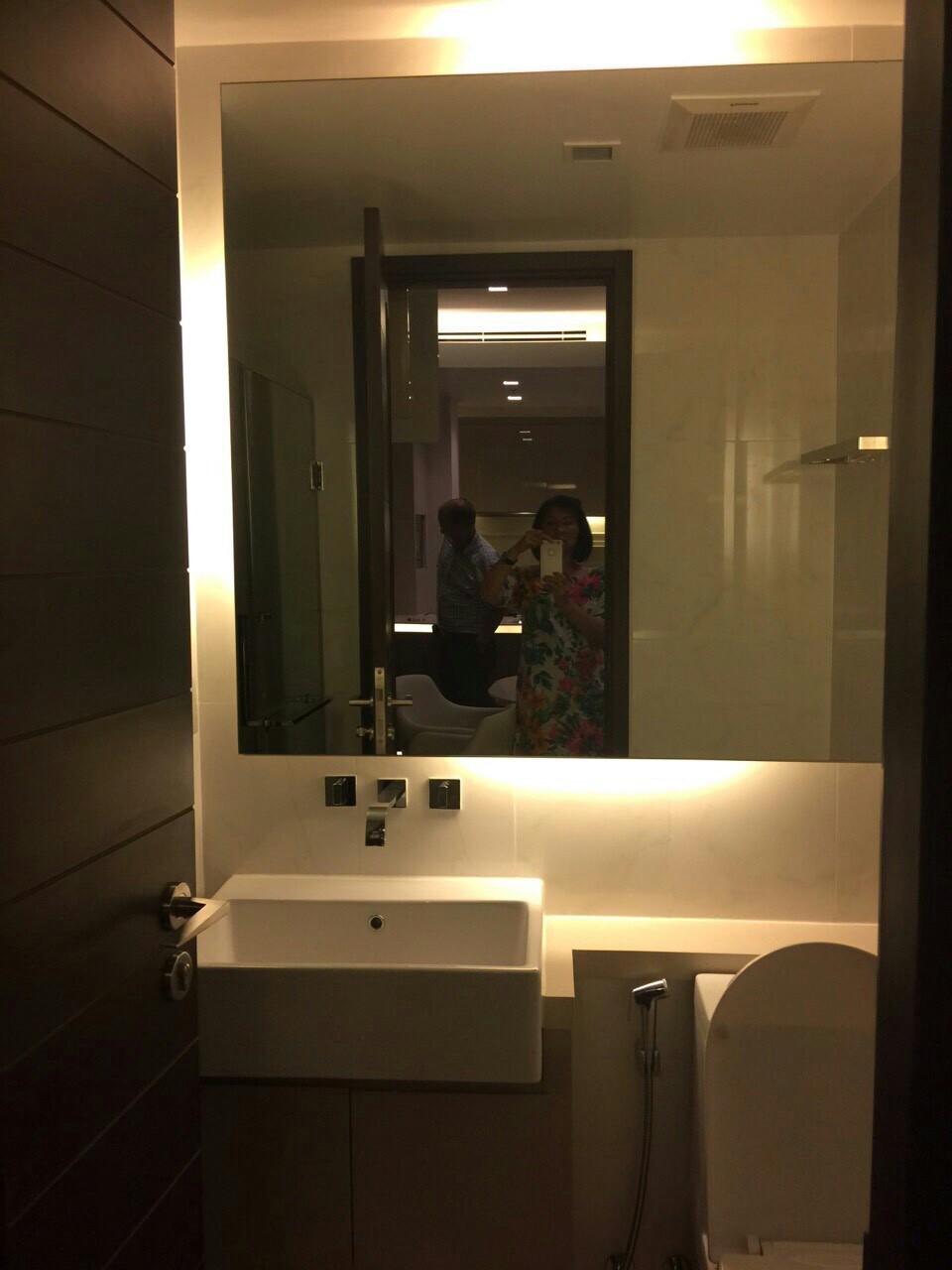 ให้เช่าคอนโด Ivy Ampio 2 ห้องนอน 2 ห้องน้ำ พื้นที่ 75ตรม. ชั้น 22 เฟอร์นิเจอร์ครบ พร้อมเข้าอยู่ ราคาเช่า 45,000 บาท/เดือน