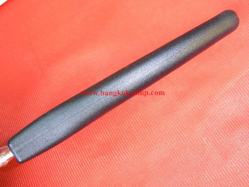 มีด Victorinox ใบมีด 8.75 นิ้ว(22cm.) Made in Switzerland ใหม่ แท้ (5.1903.22)