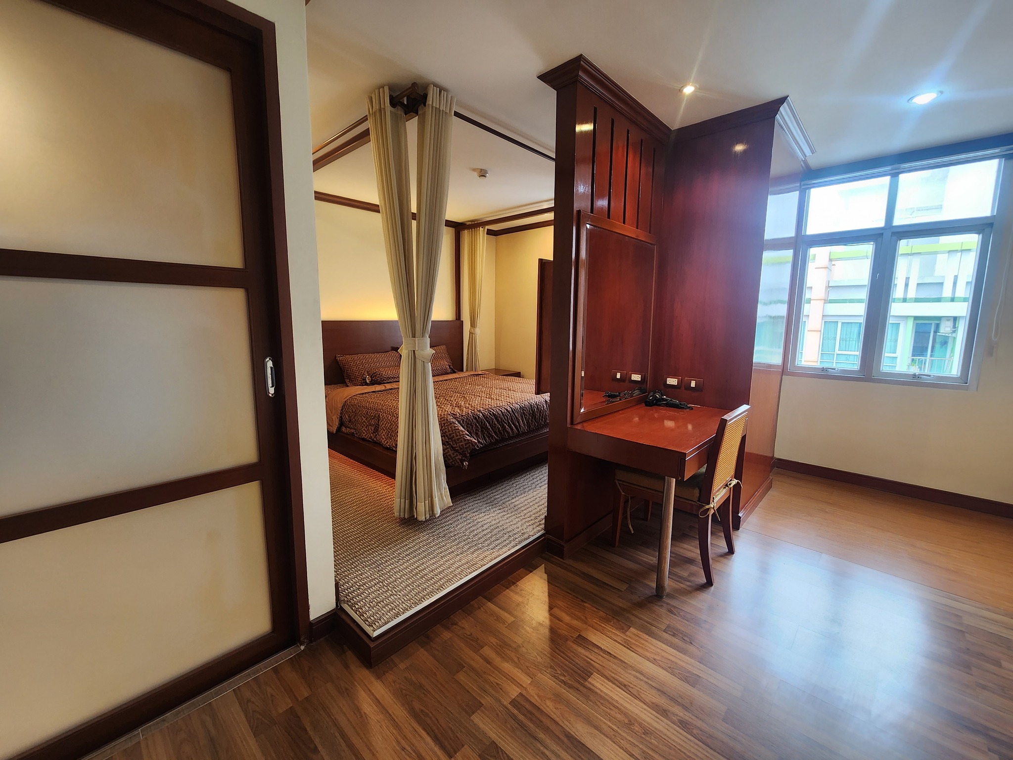 🏢 ให้เช่าคอนโด กลางกรุง รีสอร์ท รัชดา (Klangkrung Resort Ratchada) รัชดา ซอย 7 ค่าเช่าเพียง 28,000 บาท/เดือน