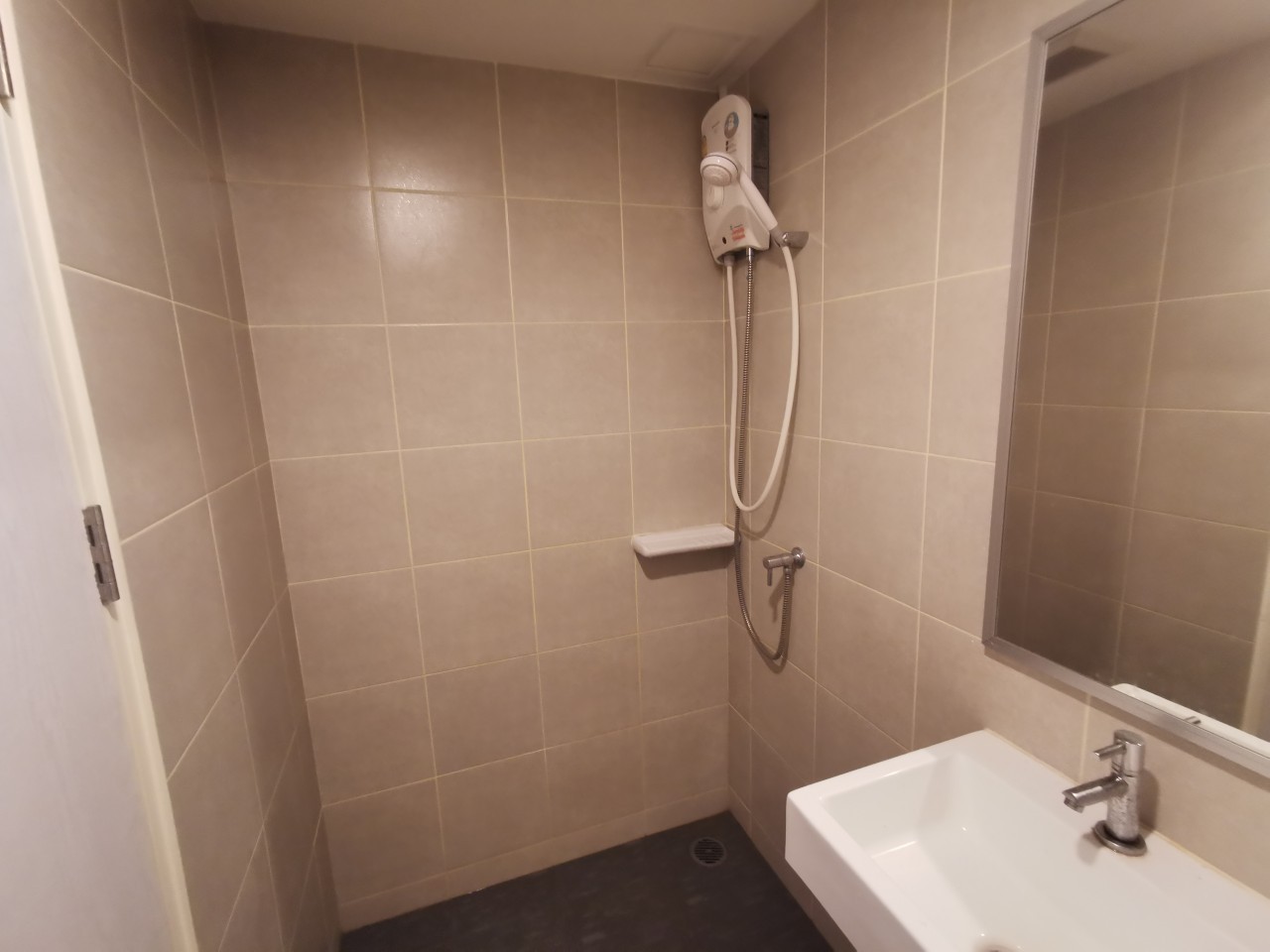 ขาย / เช่า คอนโดลุมพินี วิลล์ ราษฎร์บูรณะ-ริเวอร์วิว 2 Lumpini Ville Ratburana - Riverview 2 ห้องสวย สภาพใหม่