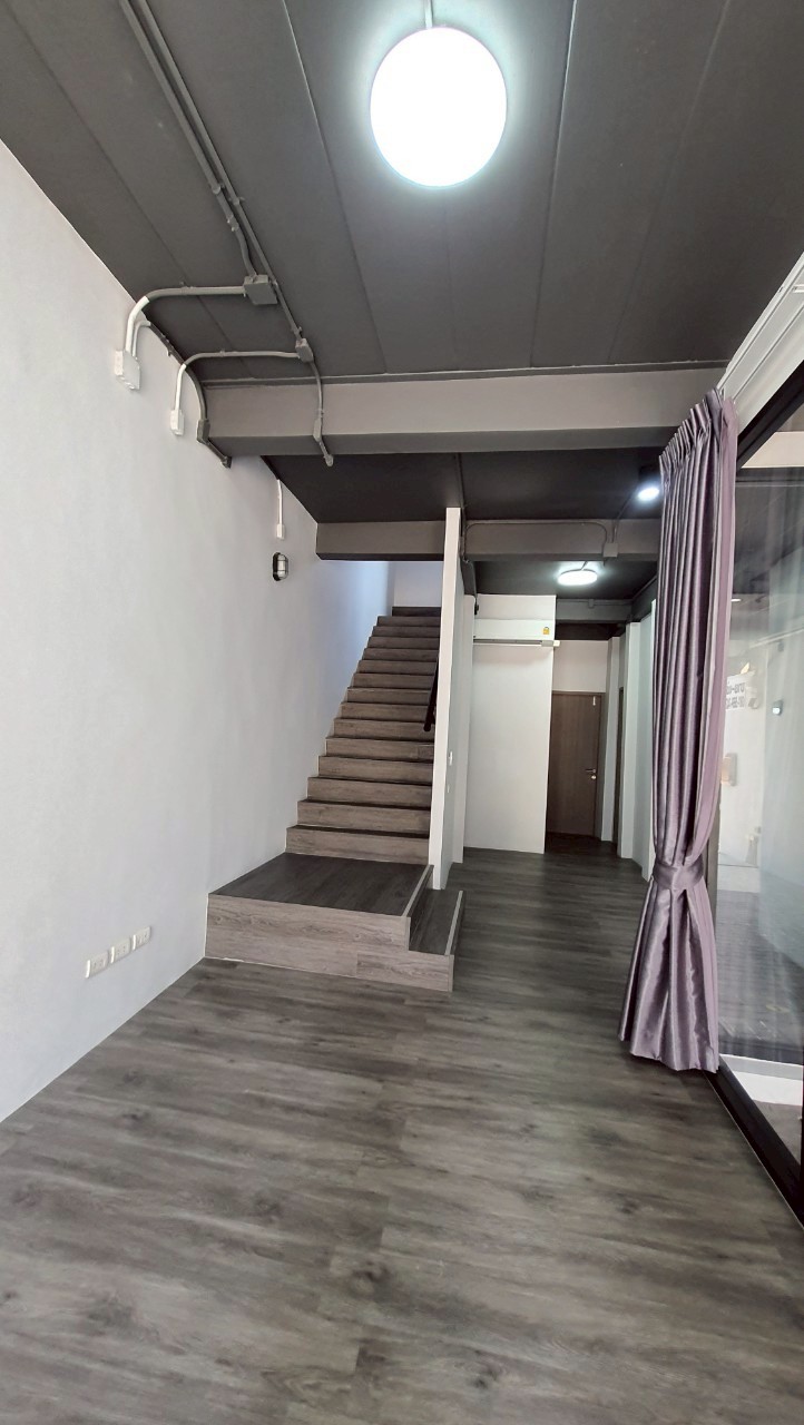 ขาย / เช่า โฮมออฟิศโครงการ เดอะ ไพรด์ สุขุมวิท 77 - The Pride Sukhumvit 77 4 ชั้นครึ่ง