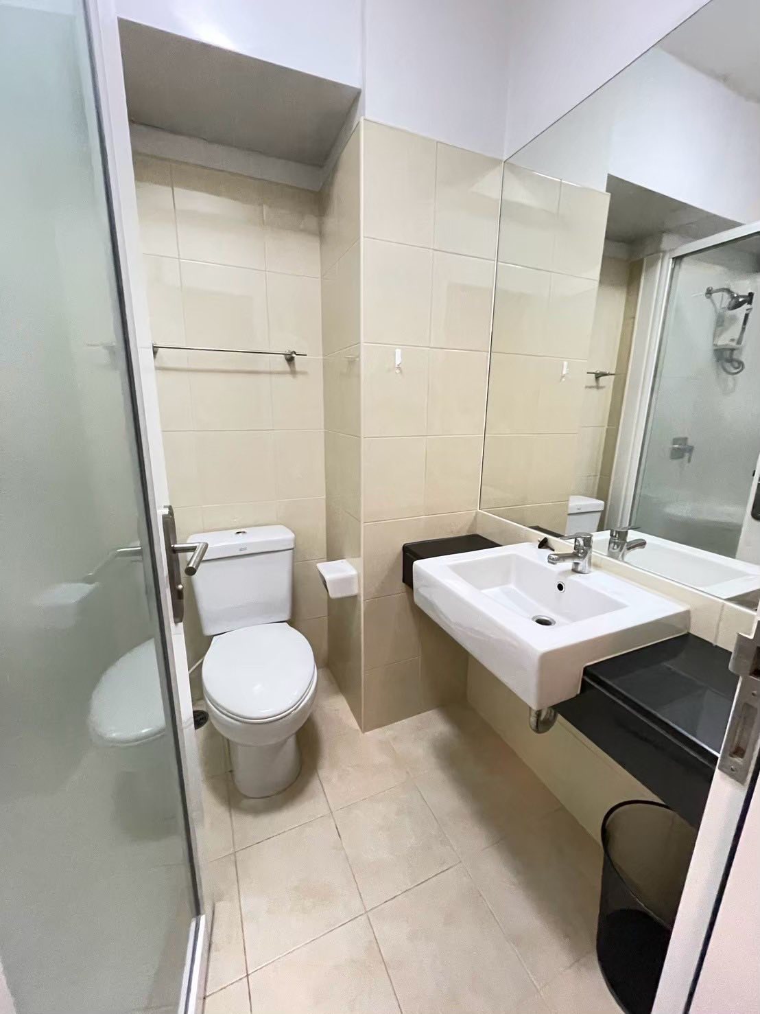 ให้เช่าคอนโด ไอบิซ่า คอนโด อาร์ซีเอ / For Rent Ibiza Condo RCA (English below)