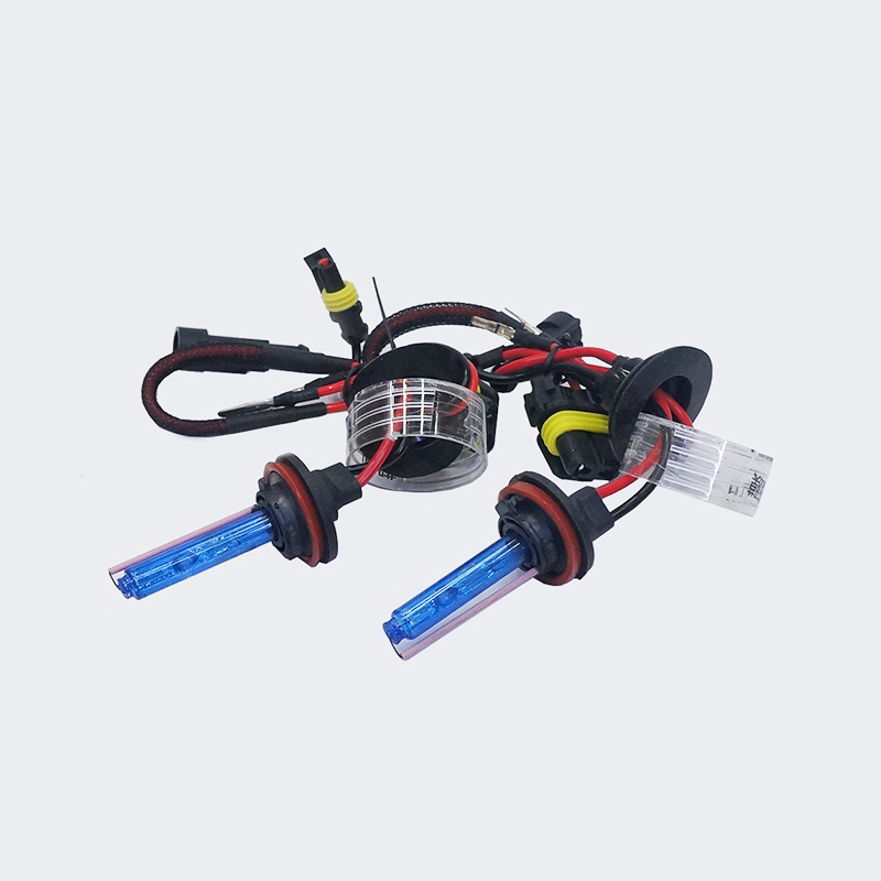 หลอดไฟ xenon ขั้ว H11-Super Blue แก้วสีฟ้า จำนวน 1 คู่ รับประกัน 1 เดือน