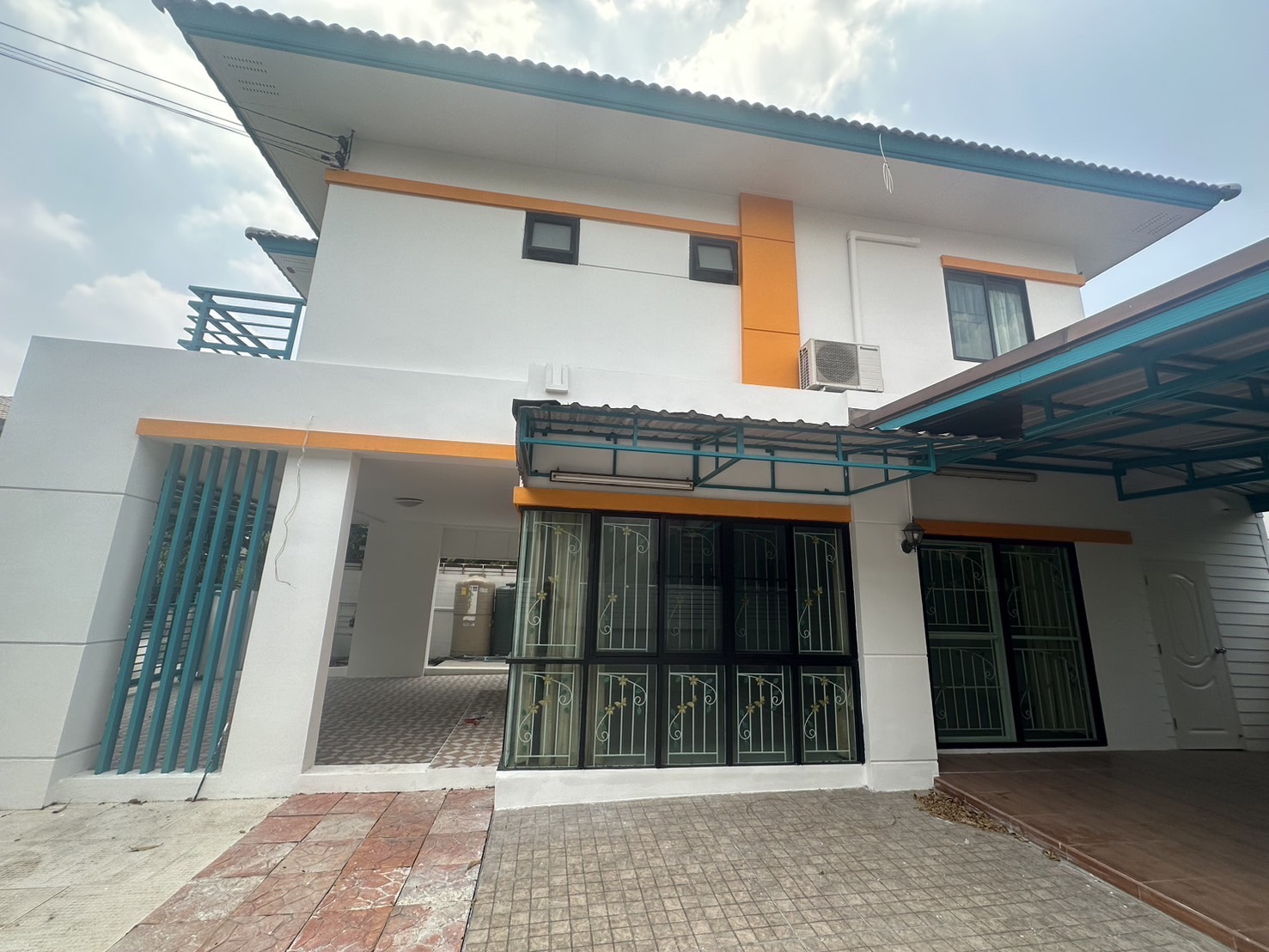 ขายบ้านเดี่ยวรีโนเวทใหม่ทั้งหลัง Baan Fah Piyarom Nesto - บ้านฟ้าปิยรมย์ เนสโต้ ลำลูกกา คลอง 6