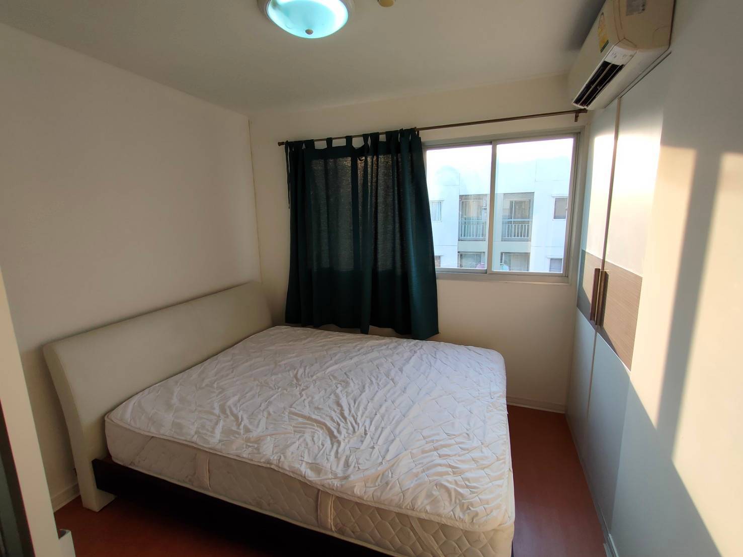 ให้จะเช่าราคาเพียง 5500 บาท คอนโด Lumpini Condo Town Bangkhae (ลุมพินี คอนโดทาวน์ บางแค)