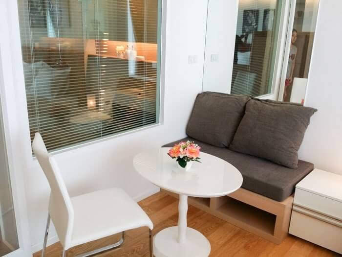 ขาย / เช่าคอนโด 15 Sukhumvit Residences (15 สุขุมวิท เรสซิเด็นท์) ห้องสตูดิโอ ขนาด 28.1 ตรม ชั้น 7 ห้องแต่งครบพร้อมอยู่