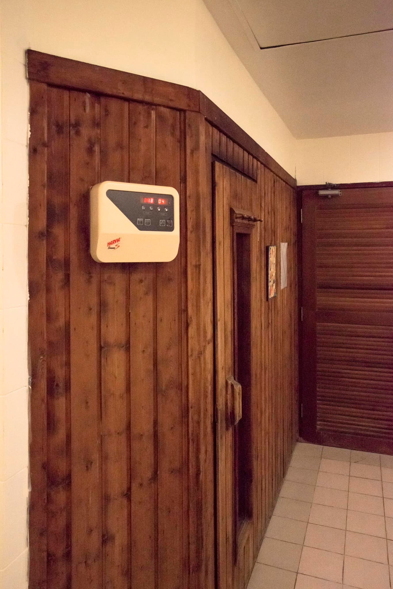 ✨ รหัสทรัพย์ 14007 ห้ามพลาด! คอนโดหรูใจกลางเมือง "บ้านเพลินจิต" ซอยร่วมฤดี 2 ให้เช่าด่วน! ✨ คอนโดทำเลทอง ใจกลางเพลินจิต! เดินทางสะดวกสุดๆ เพียง 300 เมตร จาก BTS เพลินจิต ชีวิตดีๆ เริ่มต้นที่นี่!