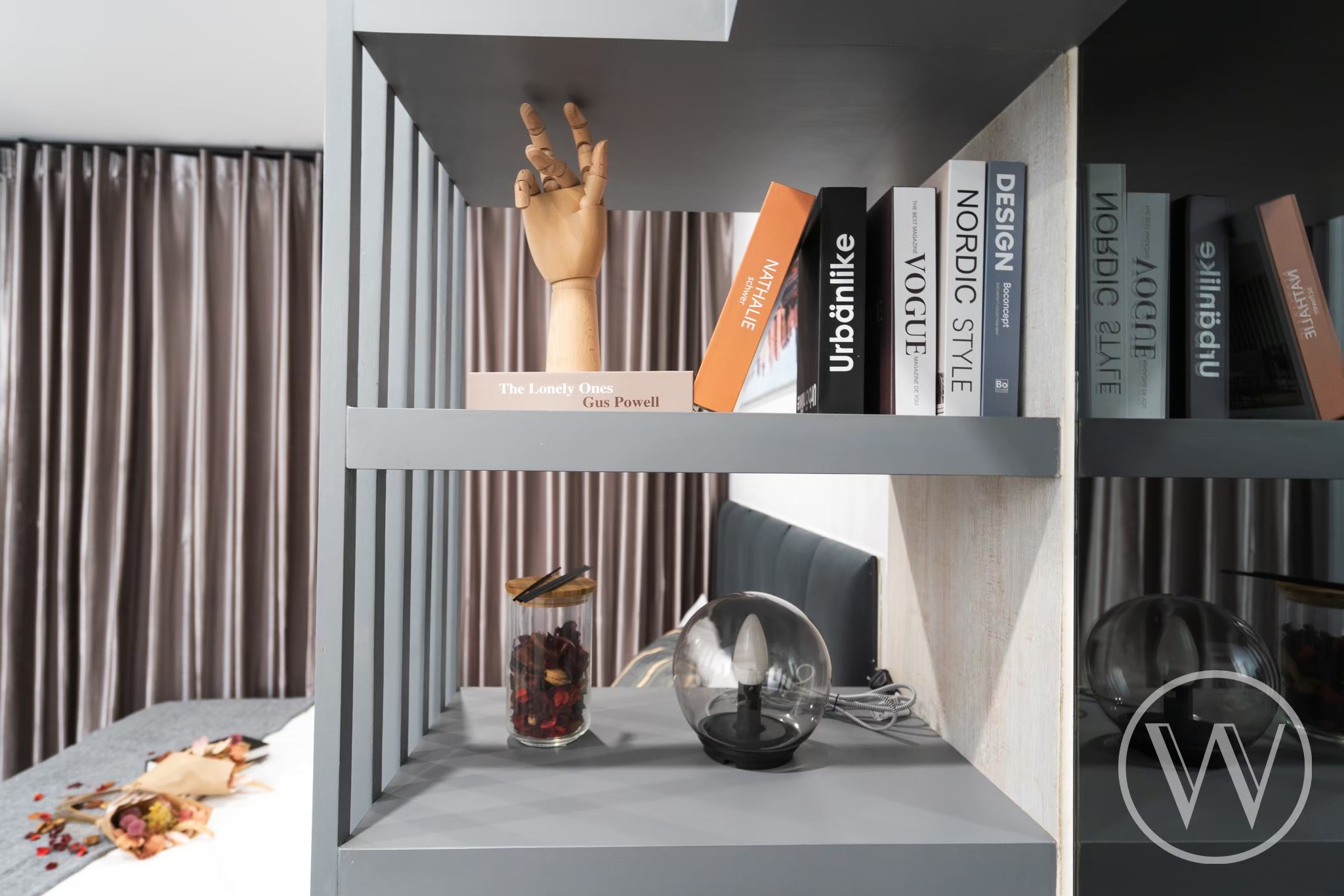 ขายคอนโดหรูติด BTS บางนา IDEO MOBI Sukhumvit Eastgate ไอดีโอ โมบิ สุขุมวิท อีสท์เกต ห้องสตูดิโอขนาด 22 ตร.ม. ชั้น 11 วิวสระว่ายน้ำ