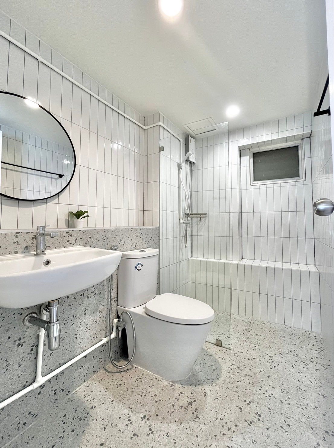 ให้เช่าคอนโด ทองหล่อ ทาวเวอร์ / For Rent Thonglor Tower (English below)